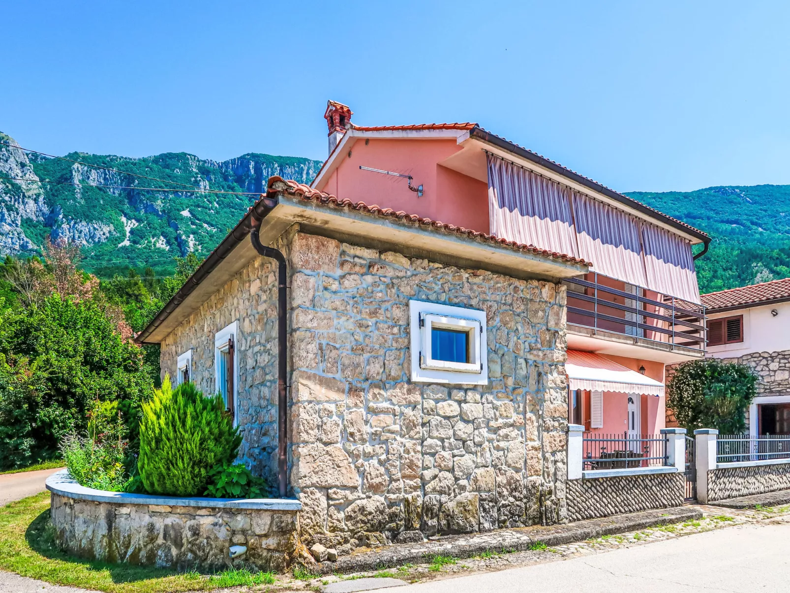 Villa Desanka-Outside