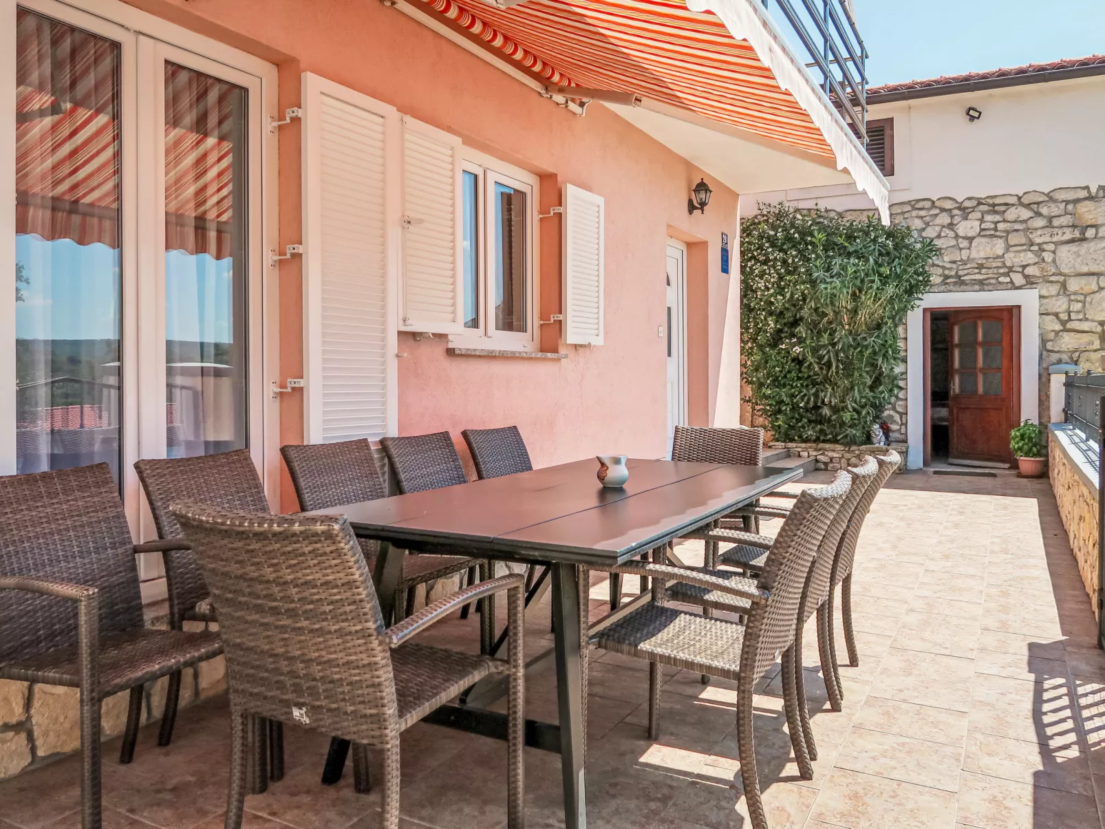 Villa Desanka-Outside