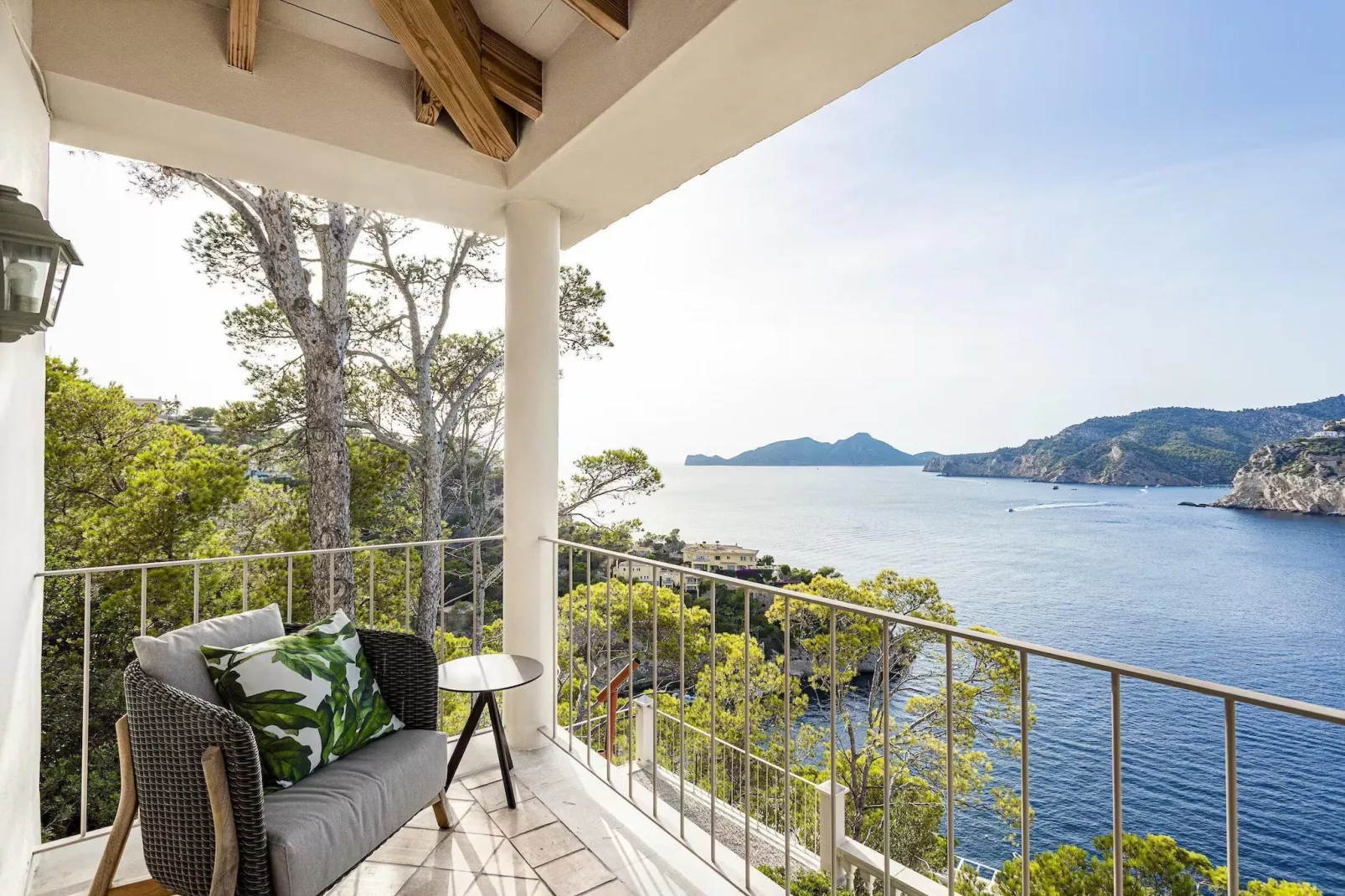 Villa Minerva-Balcon-terrasse