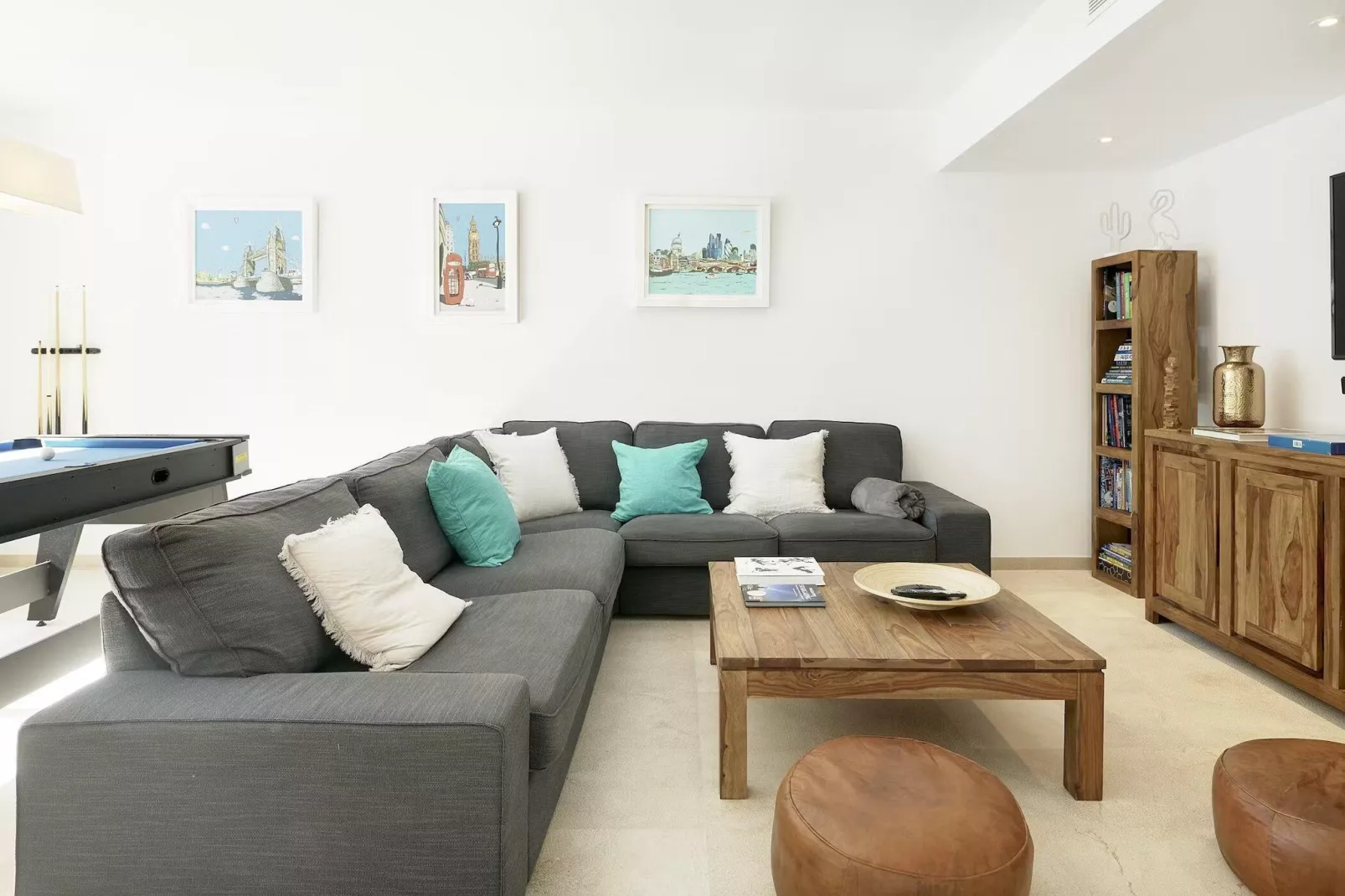 Villa Estevez-Living room