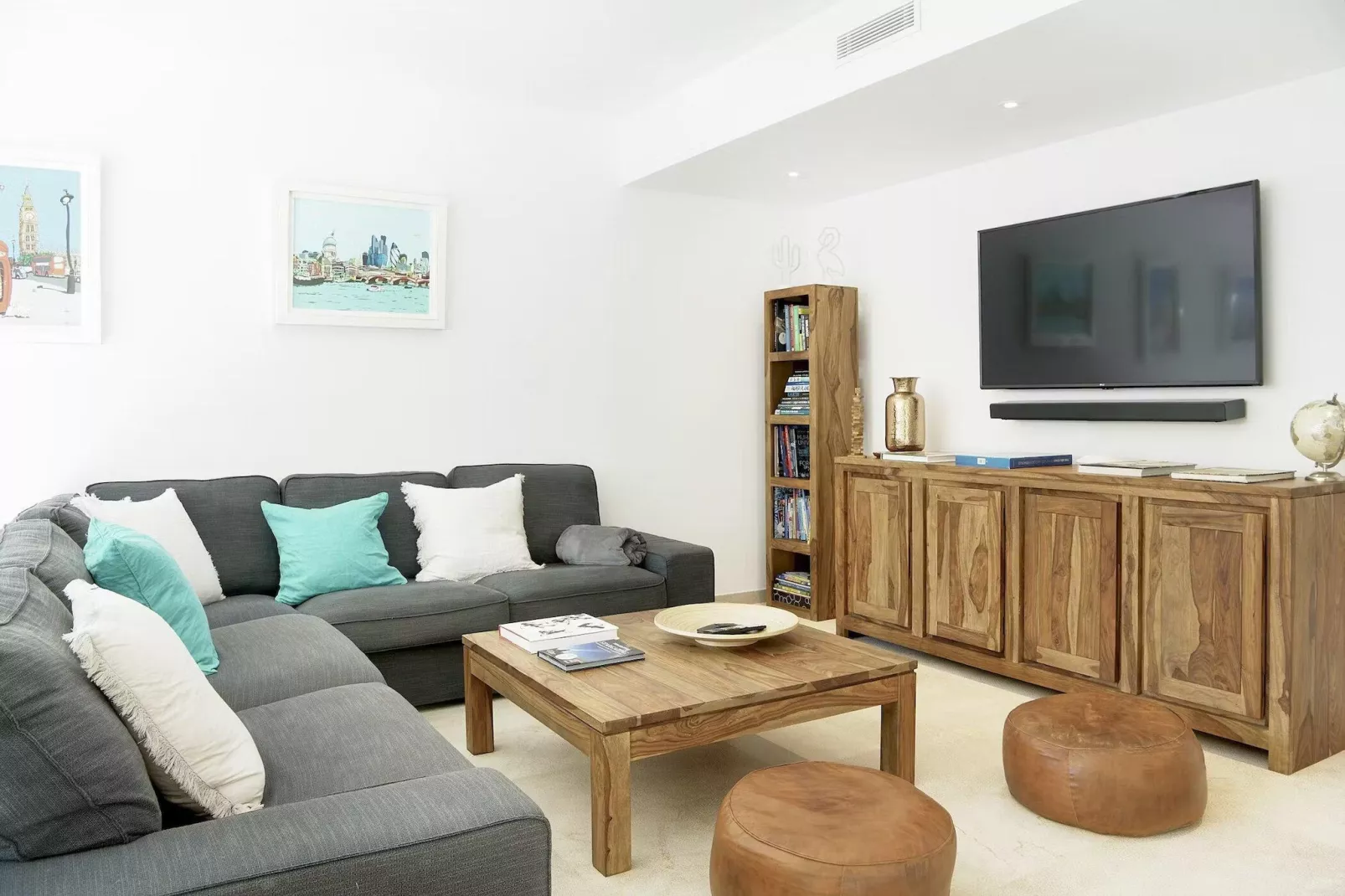 Villa Estevez-Living room