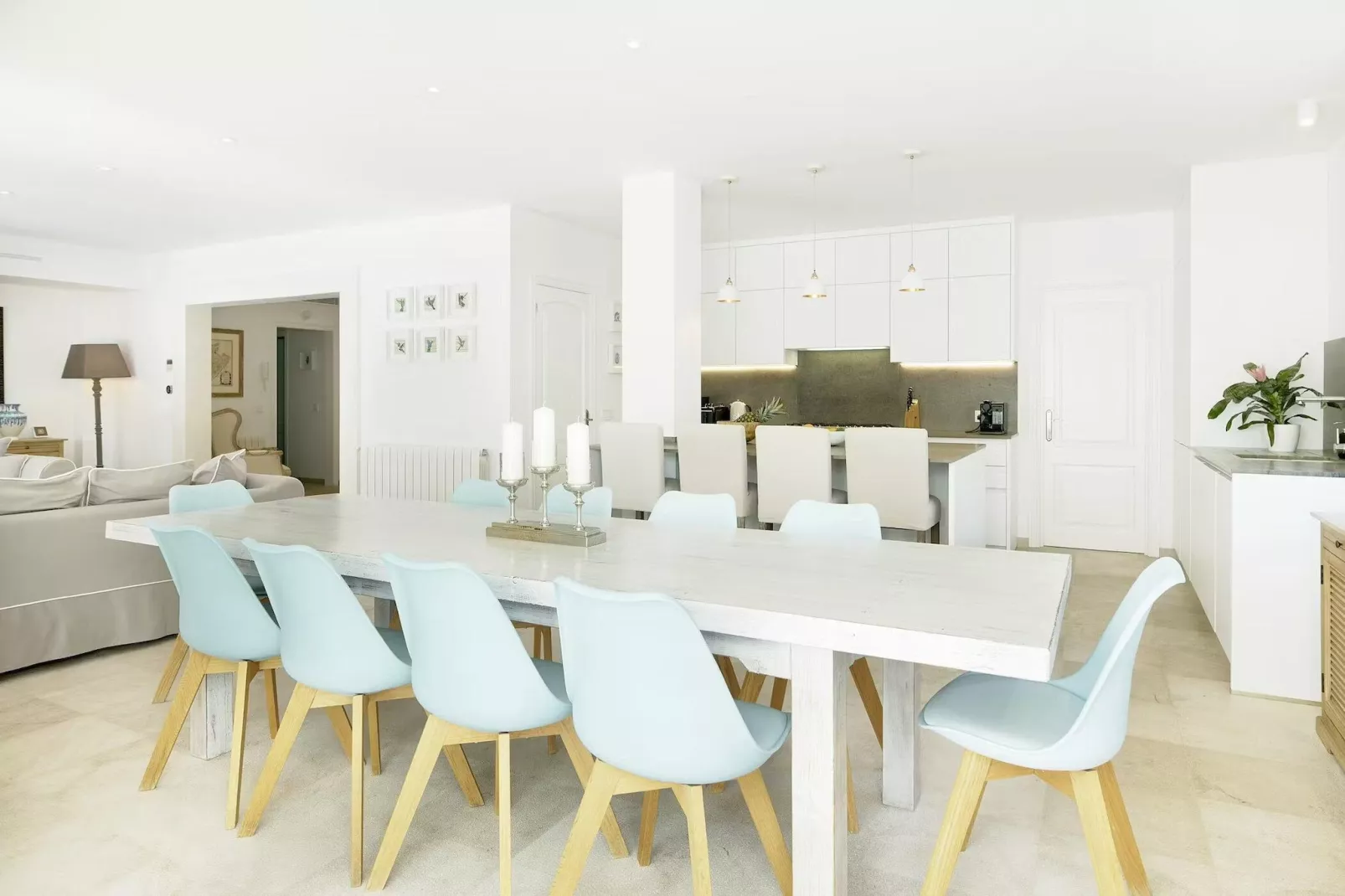 Villa Estevez-Dining room