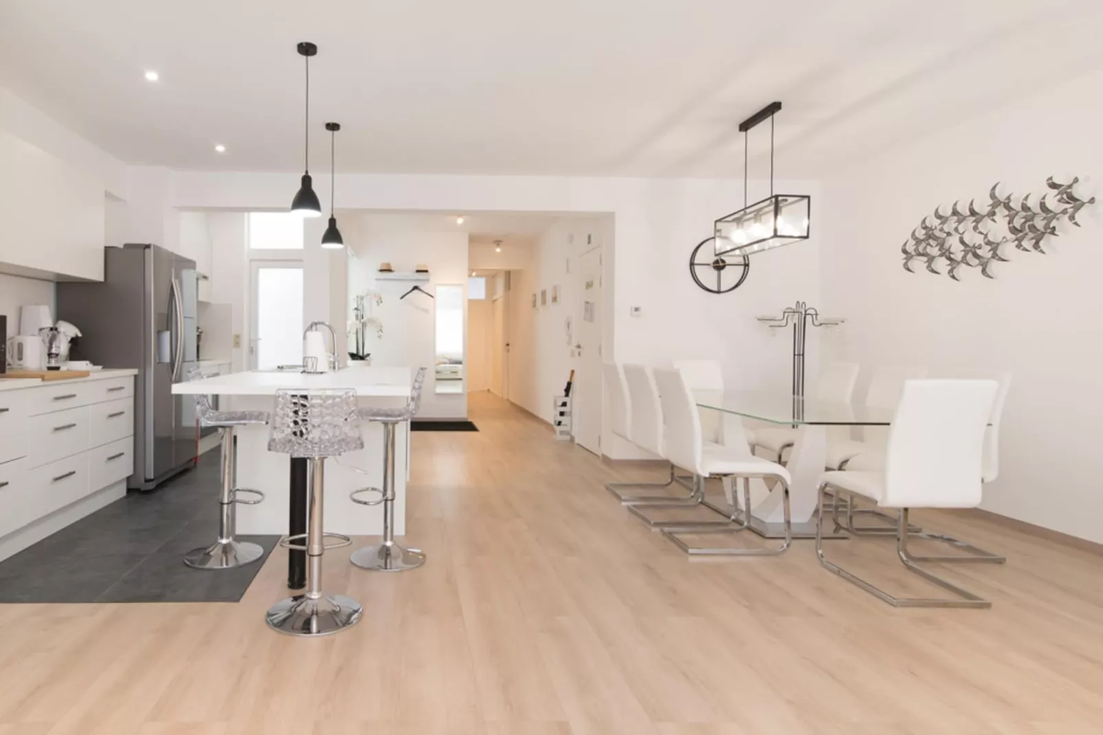 Isis-Dining room