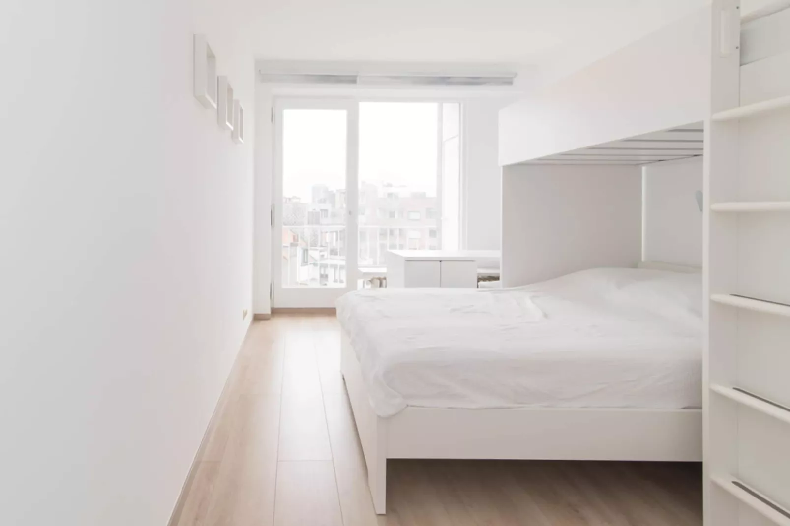 Isis-Bedroom