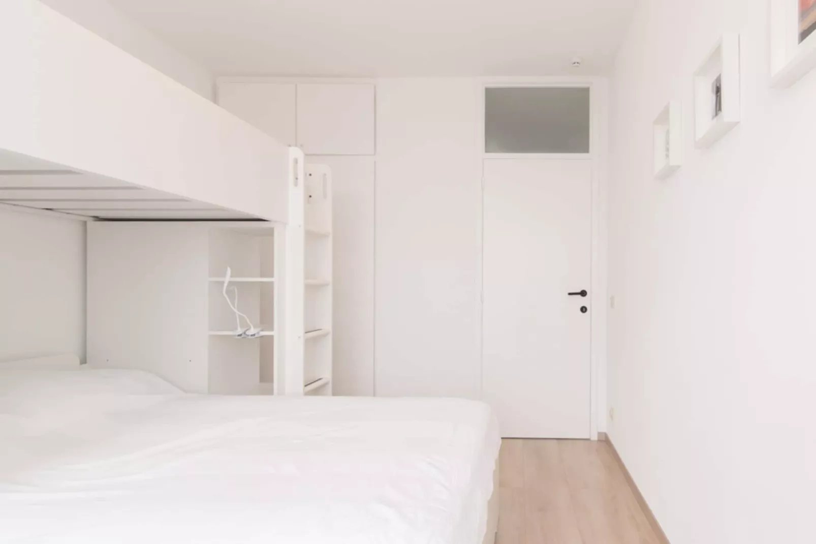 Isis-Bedroom
