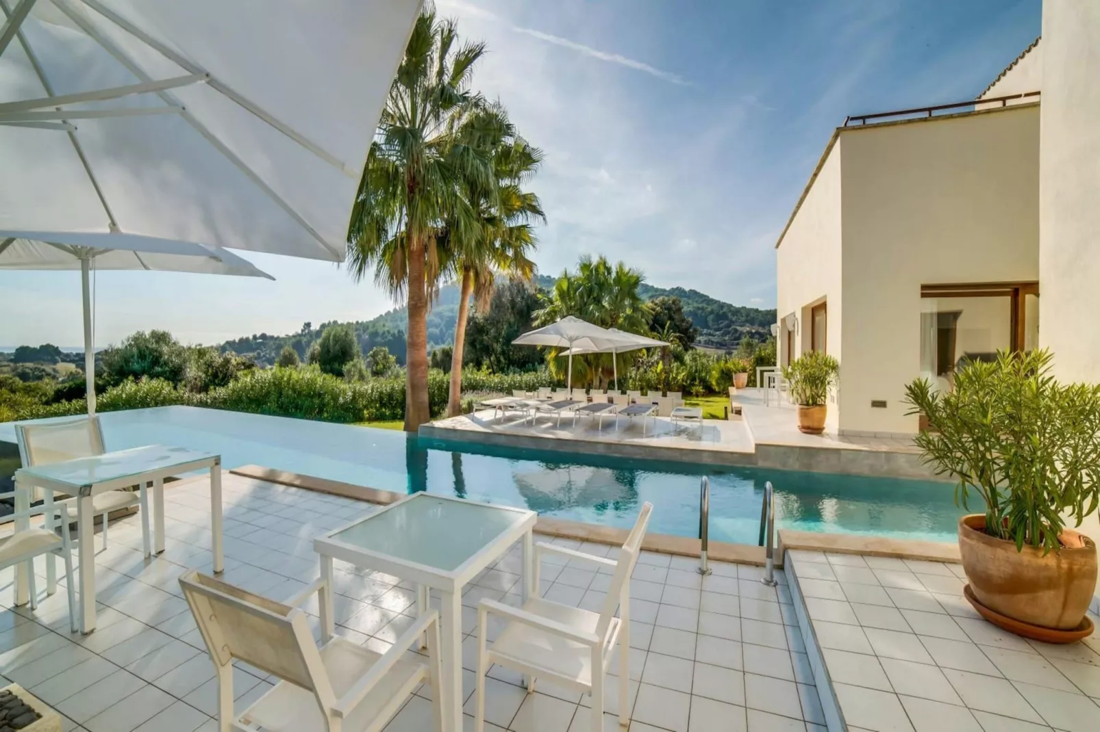 Villa Serefina-Terrace balcony