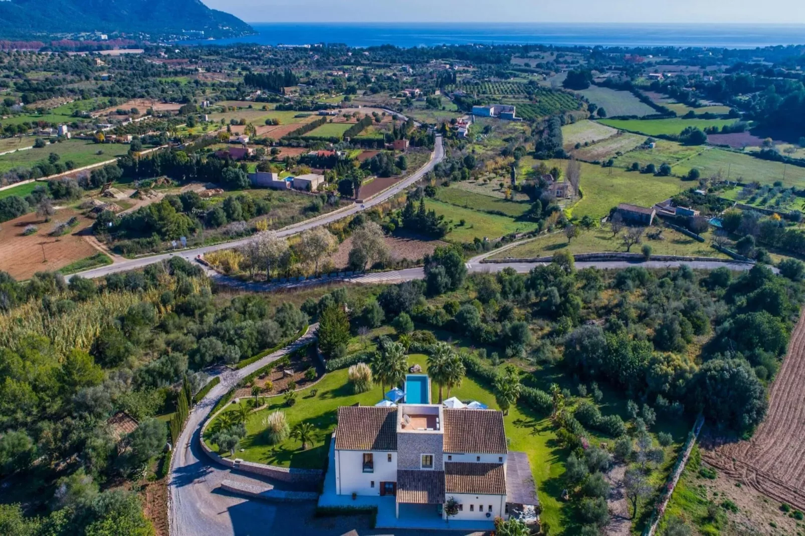 Villa Serefina-Areas summer 1km