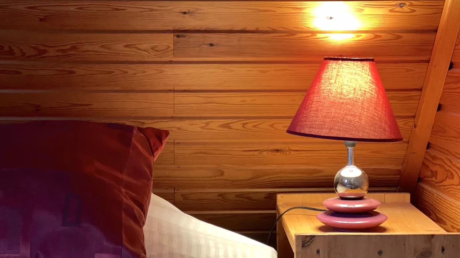La Pomme de Pin-Bedroom