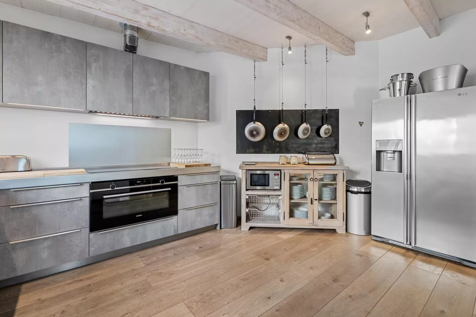 Sunset Paradise-Kitchen