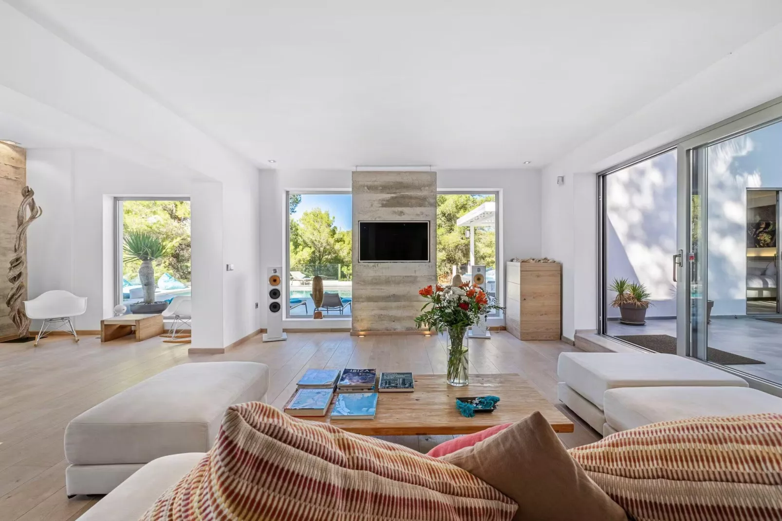 Sunset Paradise-Living room