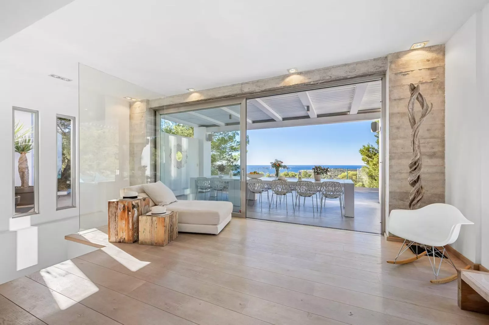 Sunset Paradise-Living room