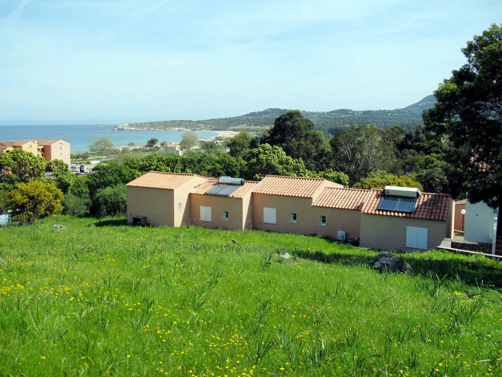 Cala di Sole-Outside