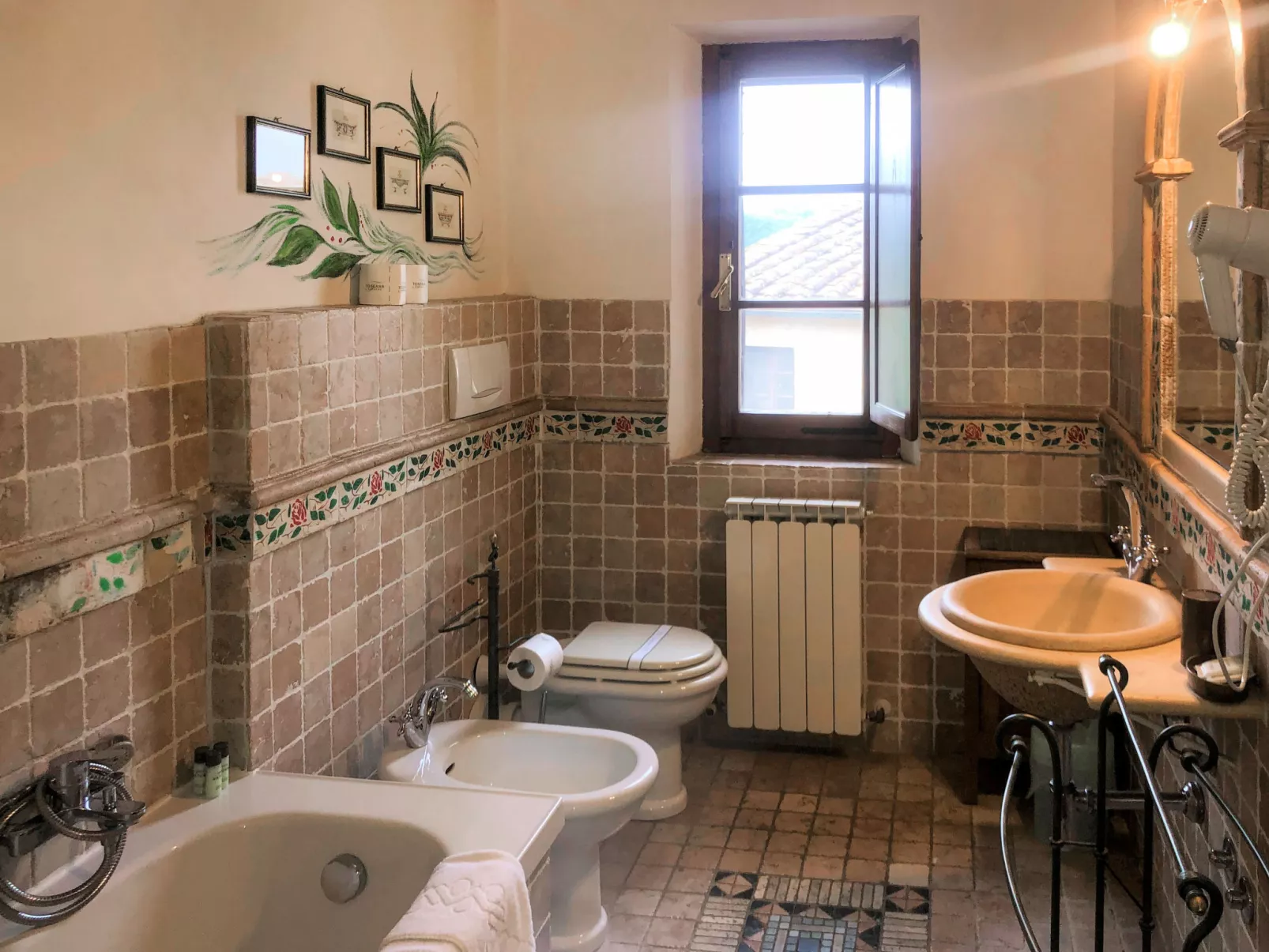 Antico Borgo San Lorenzo-Inside