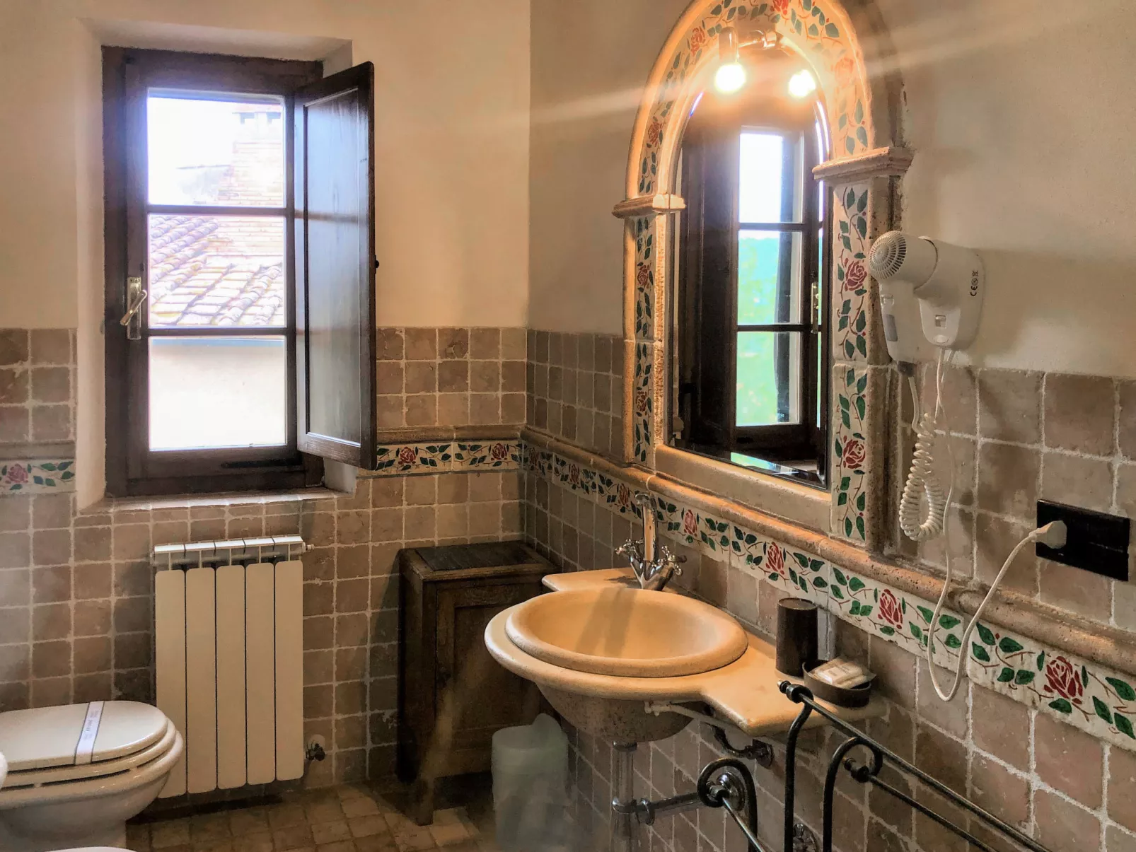 Antico Borgo San Lorenzo-Inside