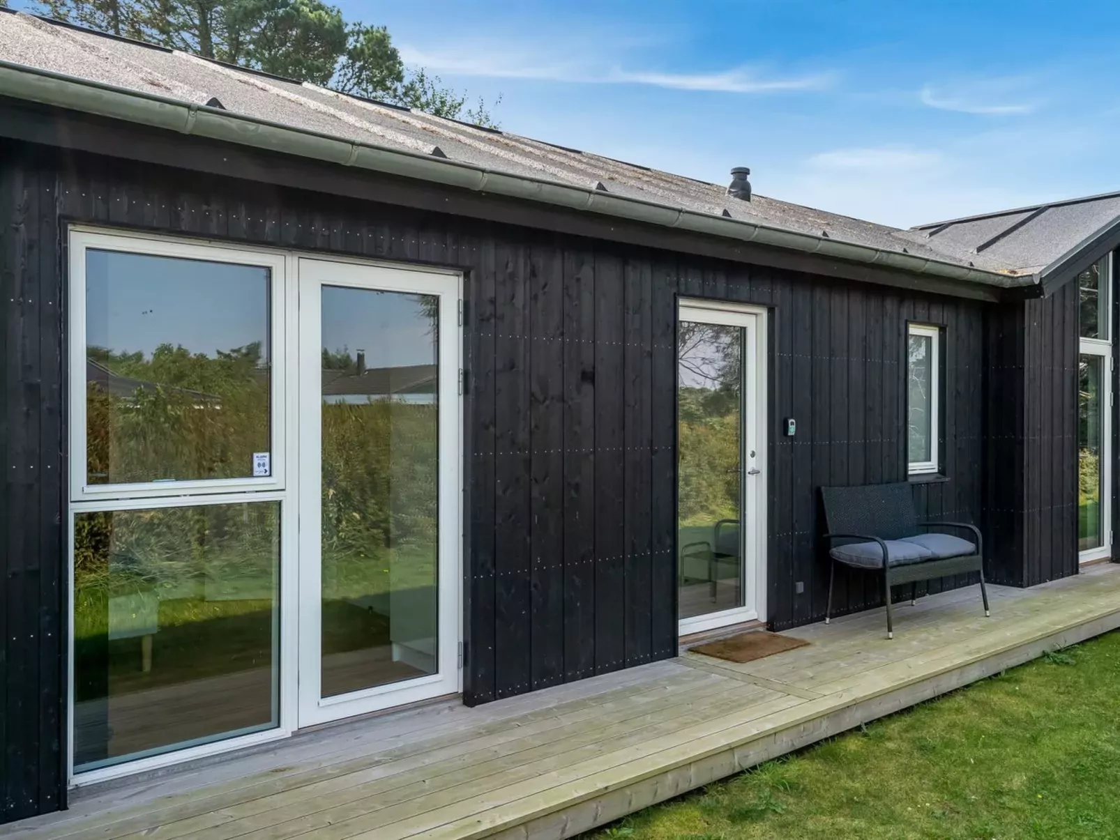 "Hildegardt" - 150m from the sea-Outside