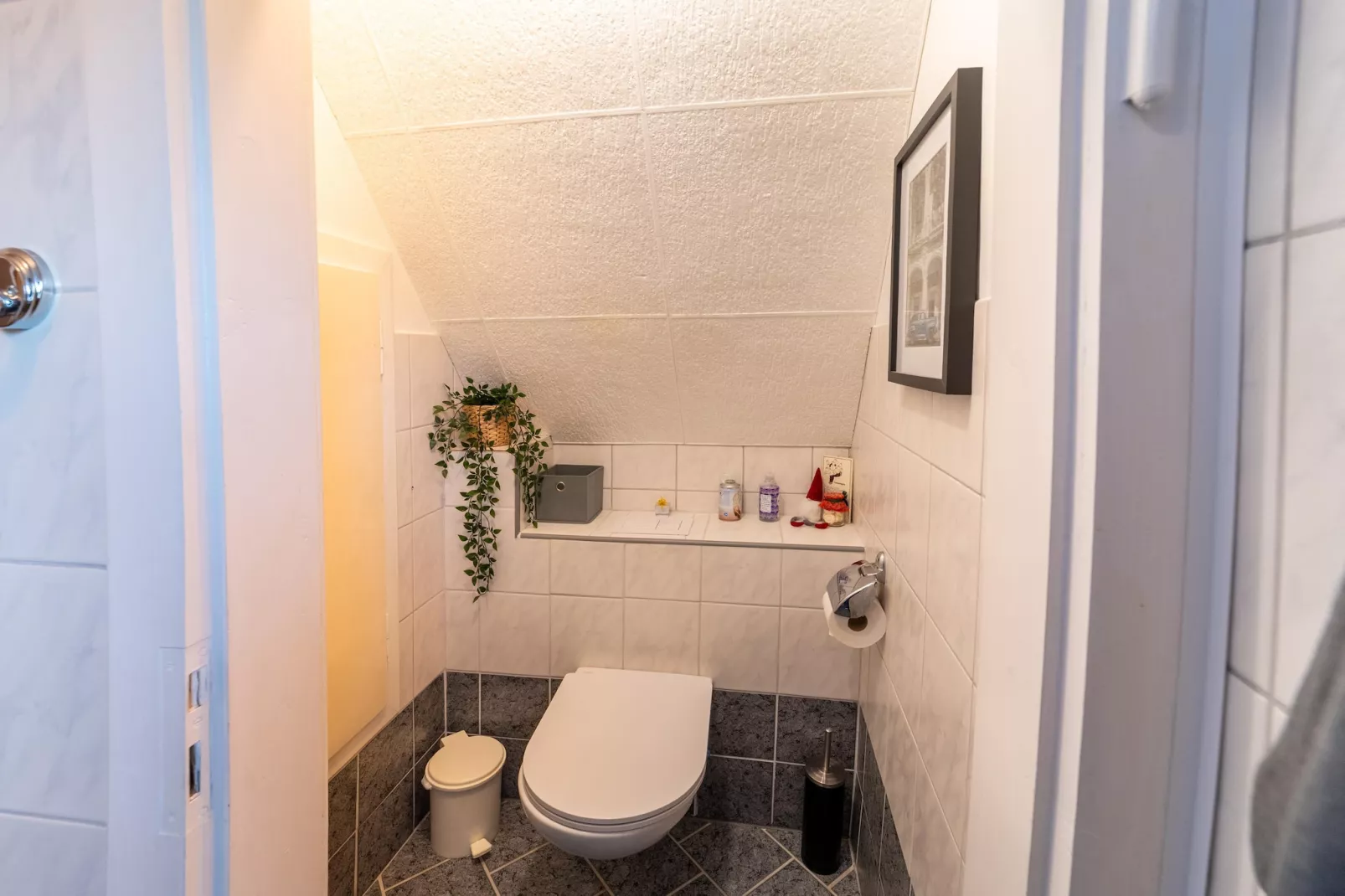 Yalet-Bathroom