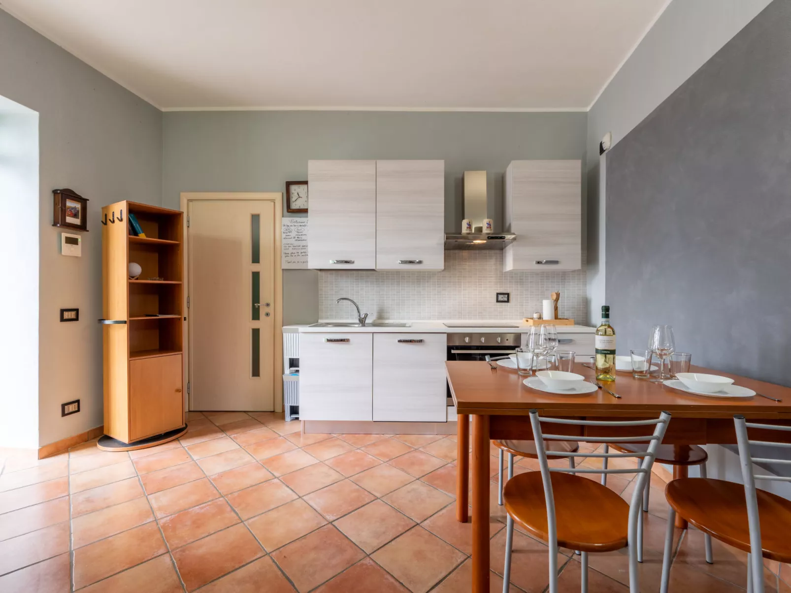 Nonno-Inside