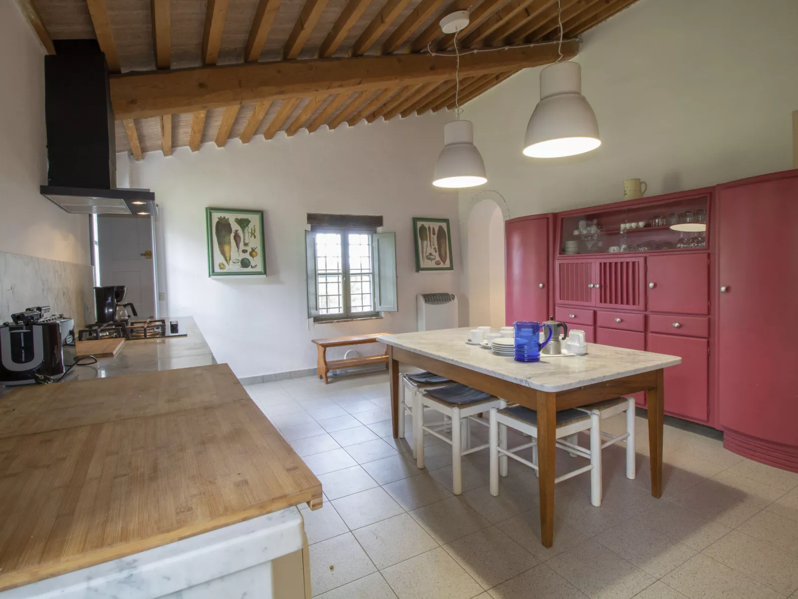 Casa Bianca-Inside