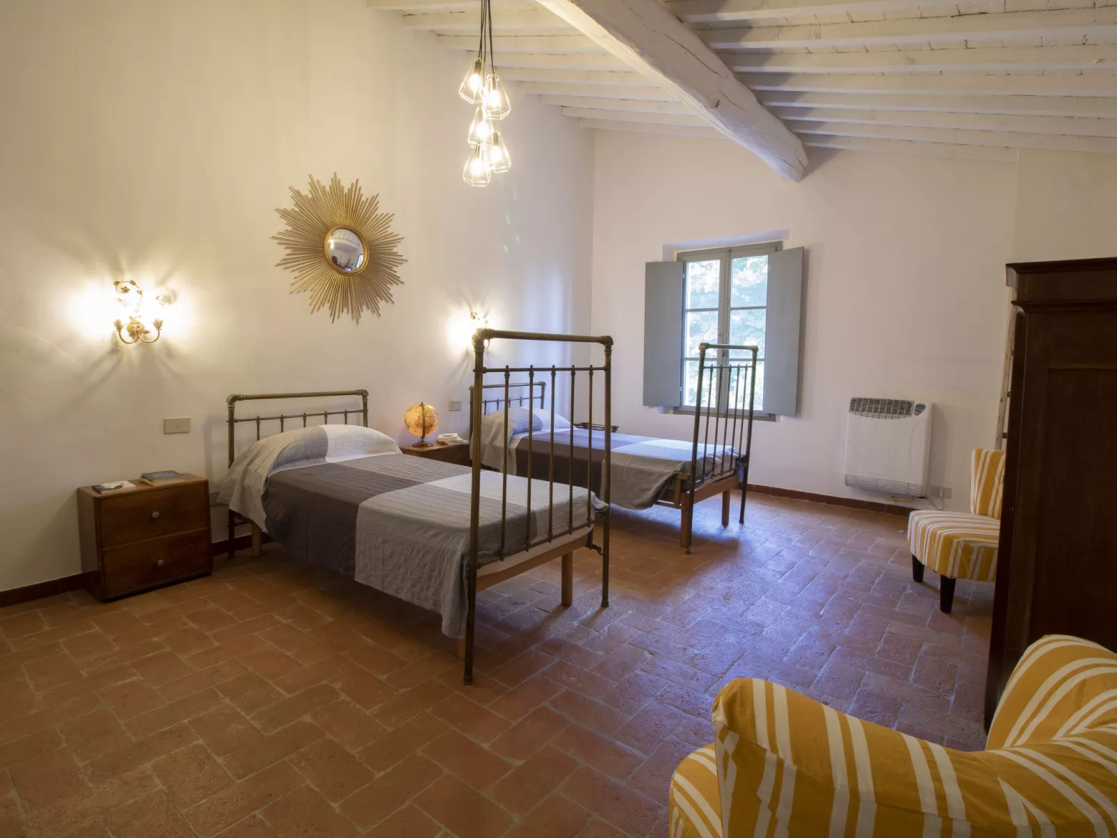 Casa Bianca-Inside