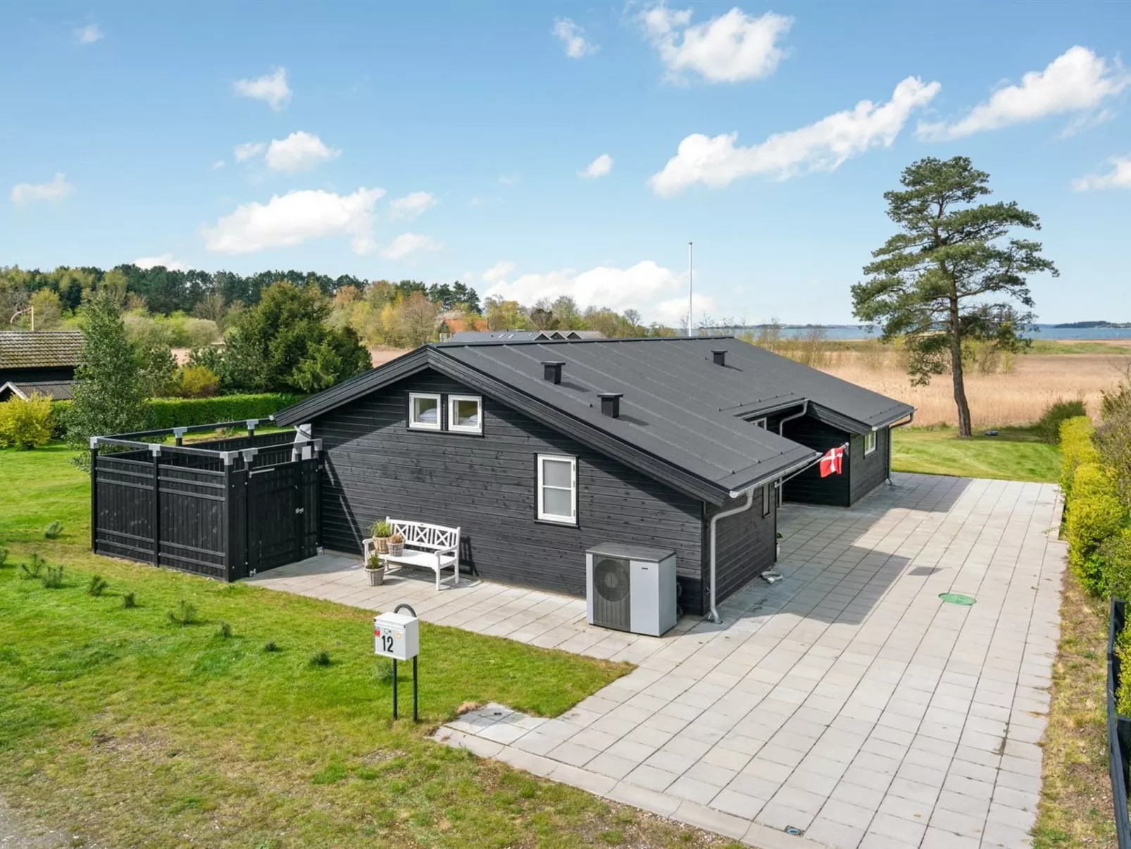 "Antti" - 350m from the sea-Outside
