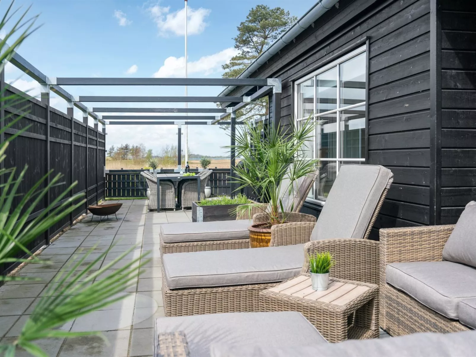 "Antti" - 350m from the sea-Outside