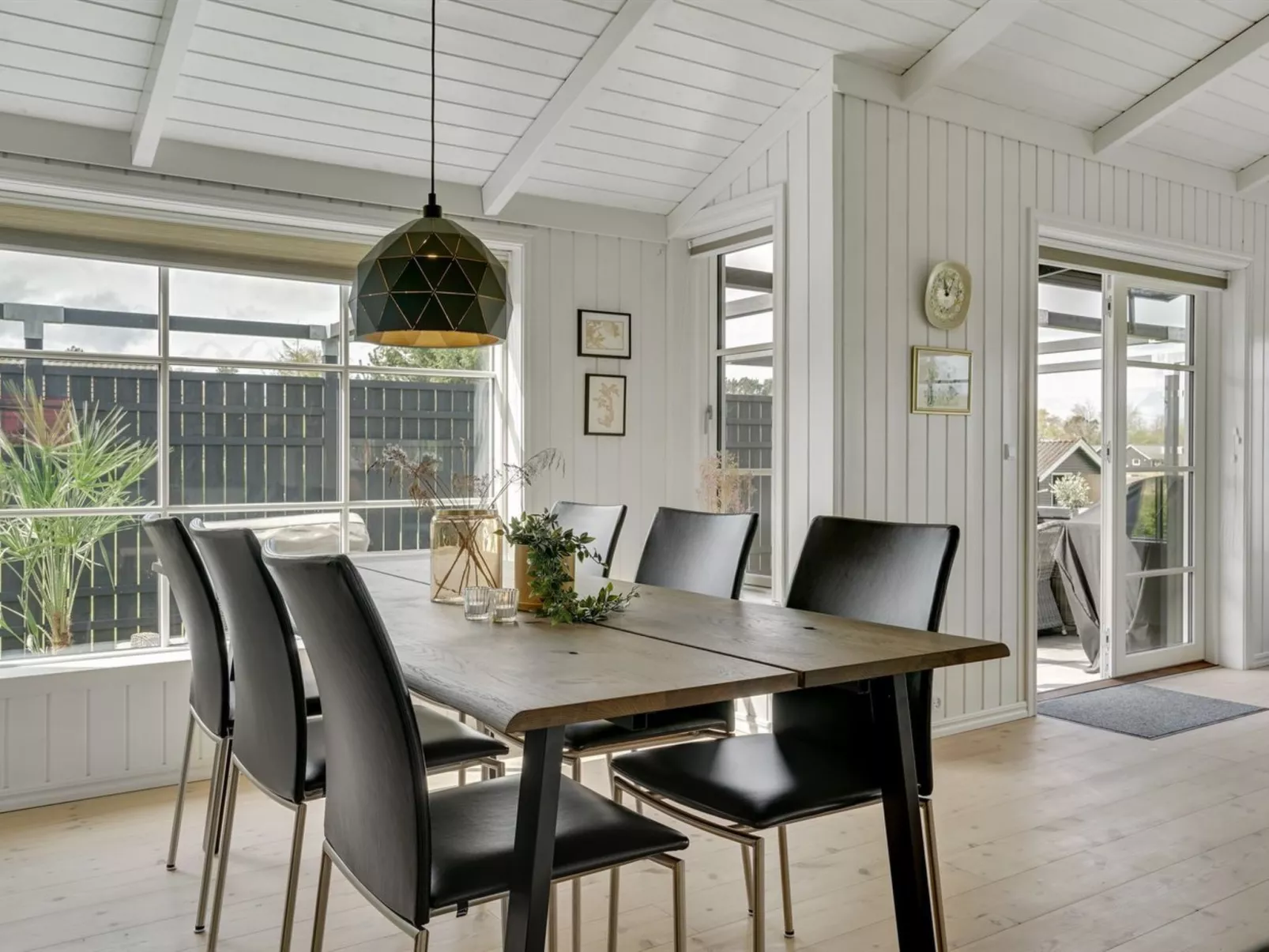 "Antti" - 350m from the sea-Inside