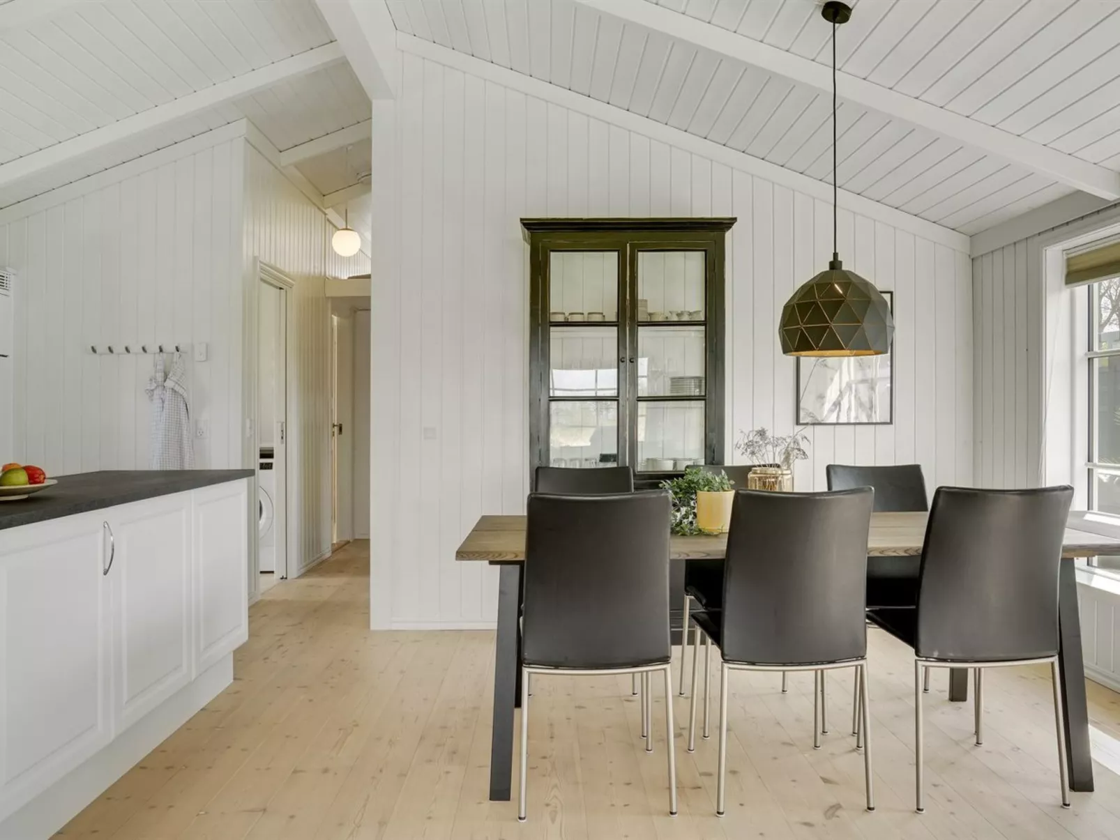 "Antti" - 350m from the sea-Inside