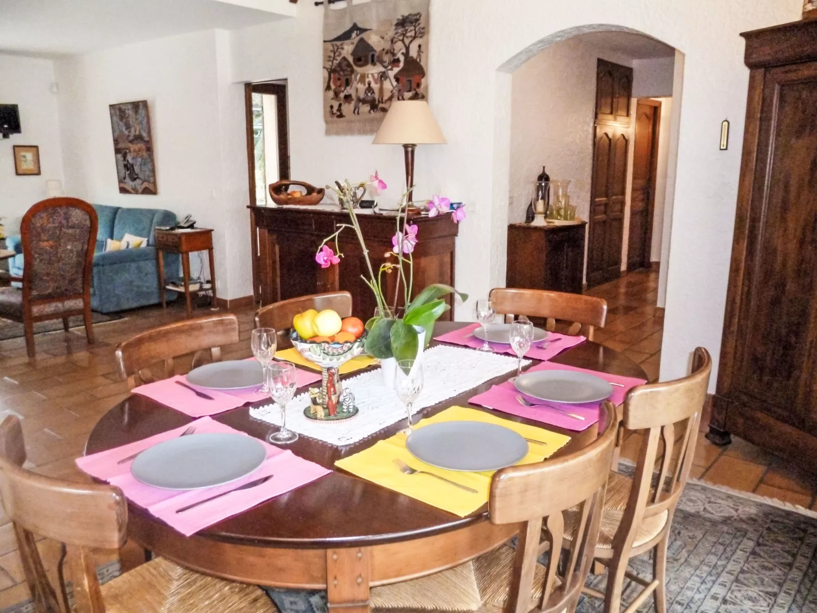 Domaine de Saint Martin-Inside