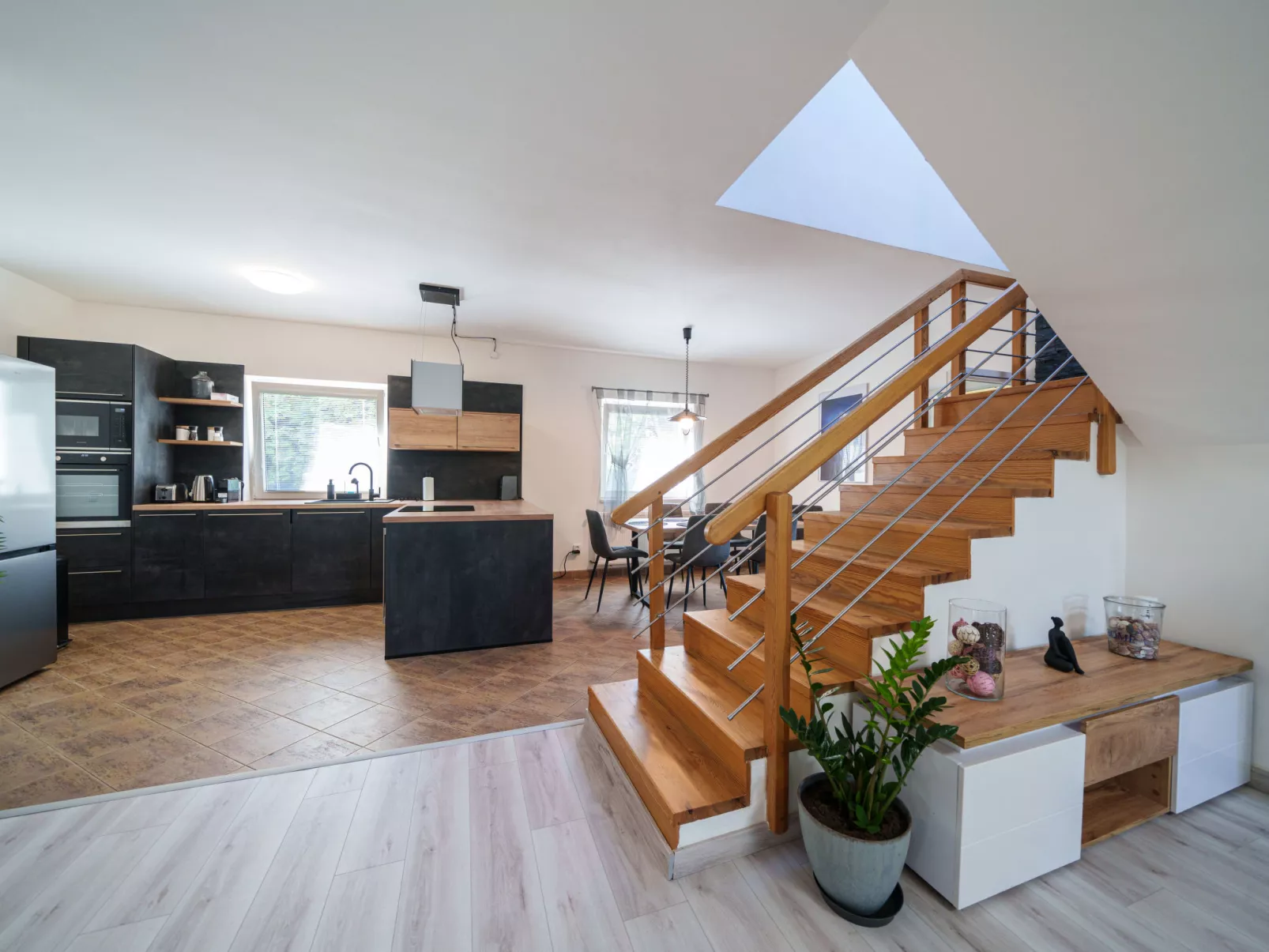Starý Chodov-Inside