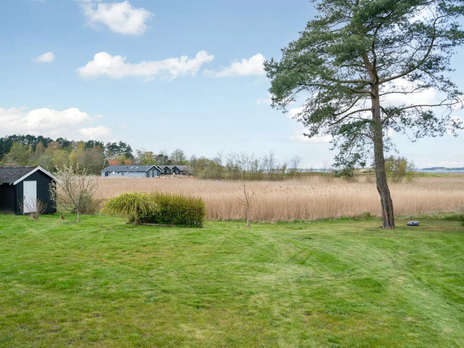 "Antti" - 350m from the sea-Outside