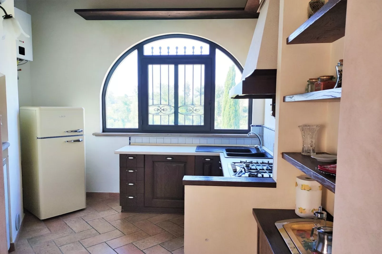 Abete-Kitchen