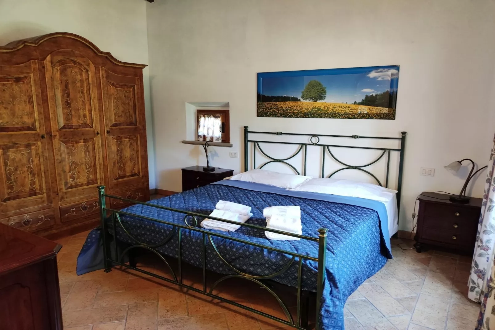 Abete-Bedroom
