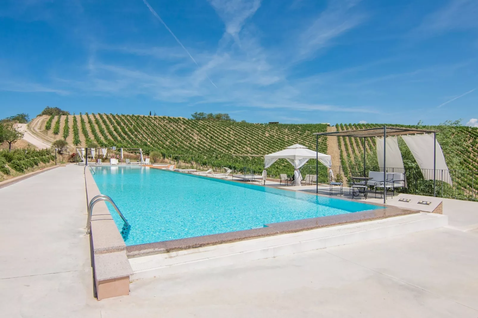 Apartment Anice-Pool
