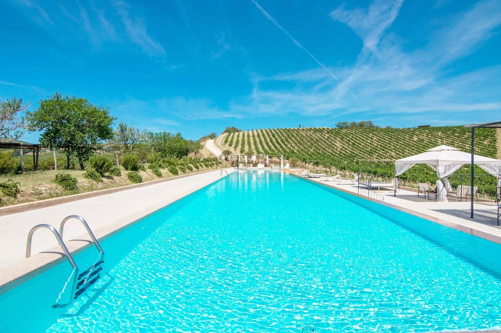 Apartment Anice-Pool