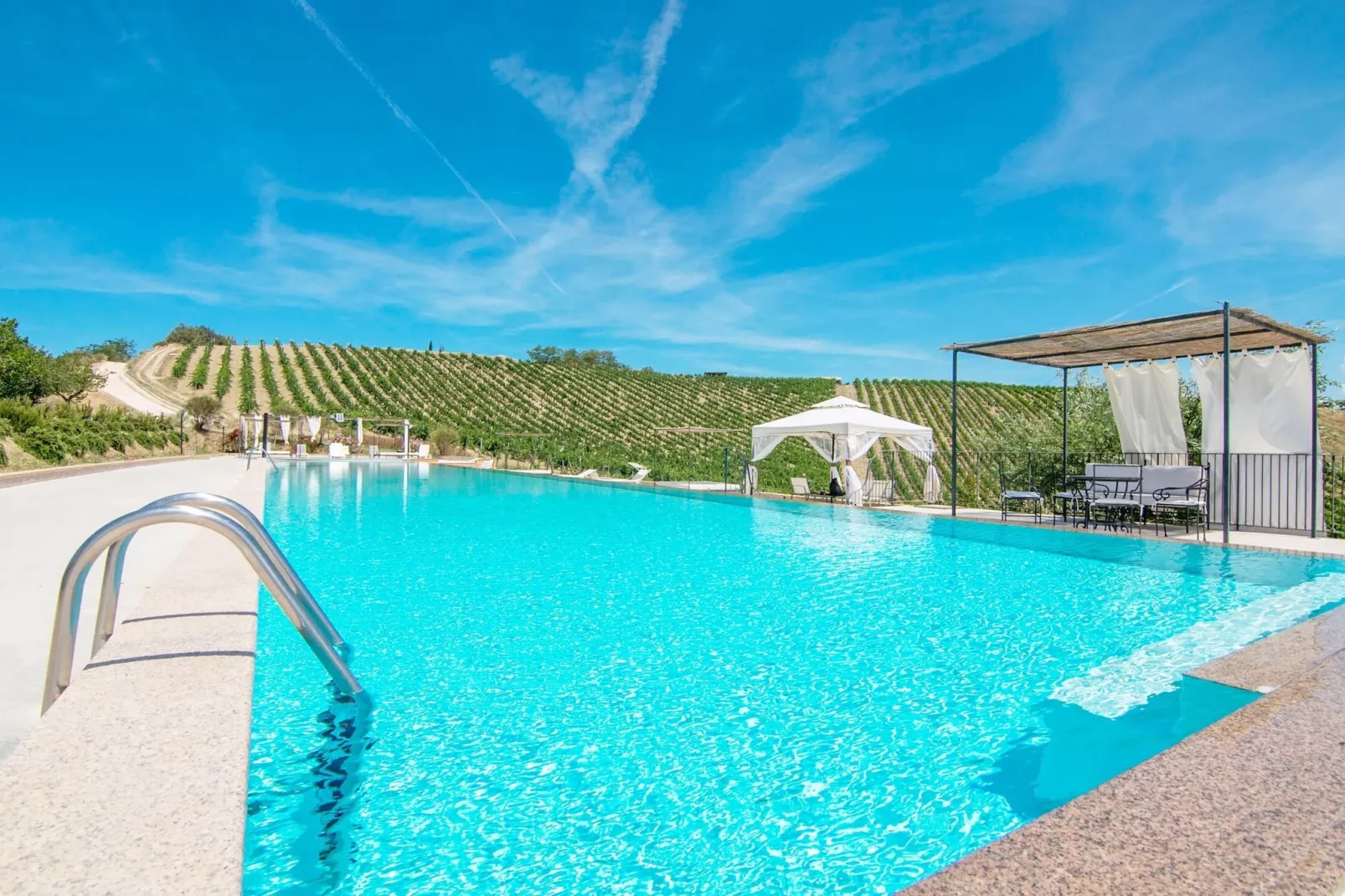 Apartment Anice-Pool
