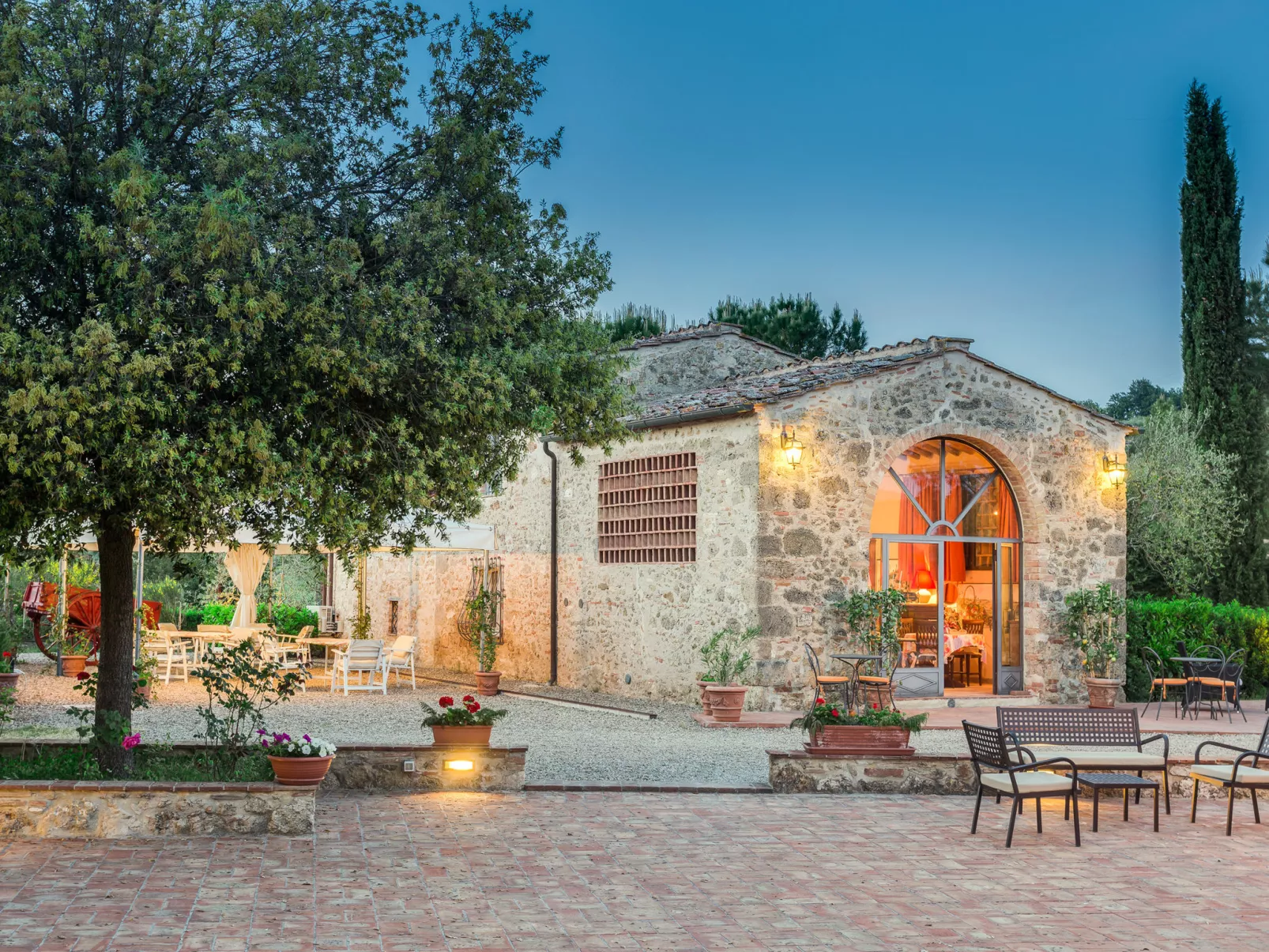 Antico Borgo S Lorenzo Ginestra-Outside