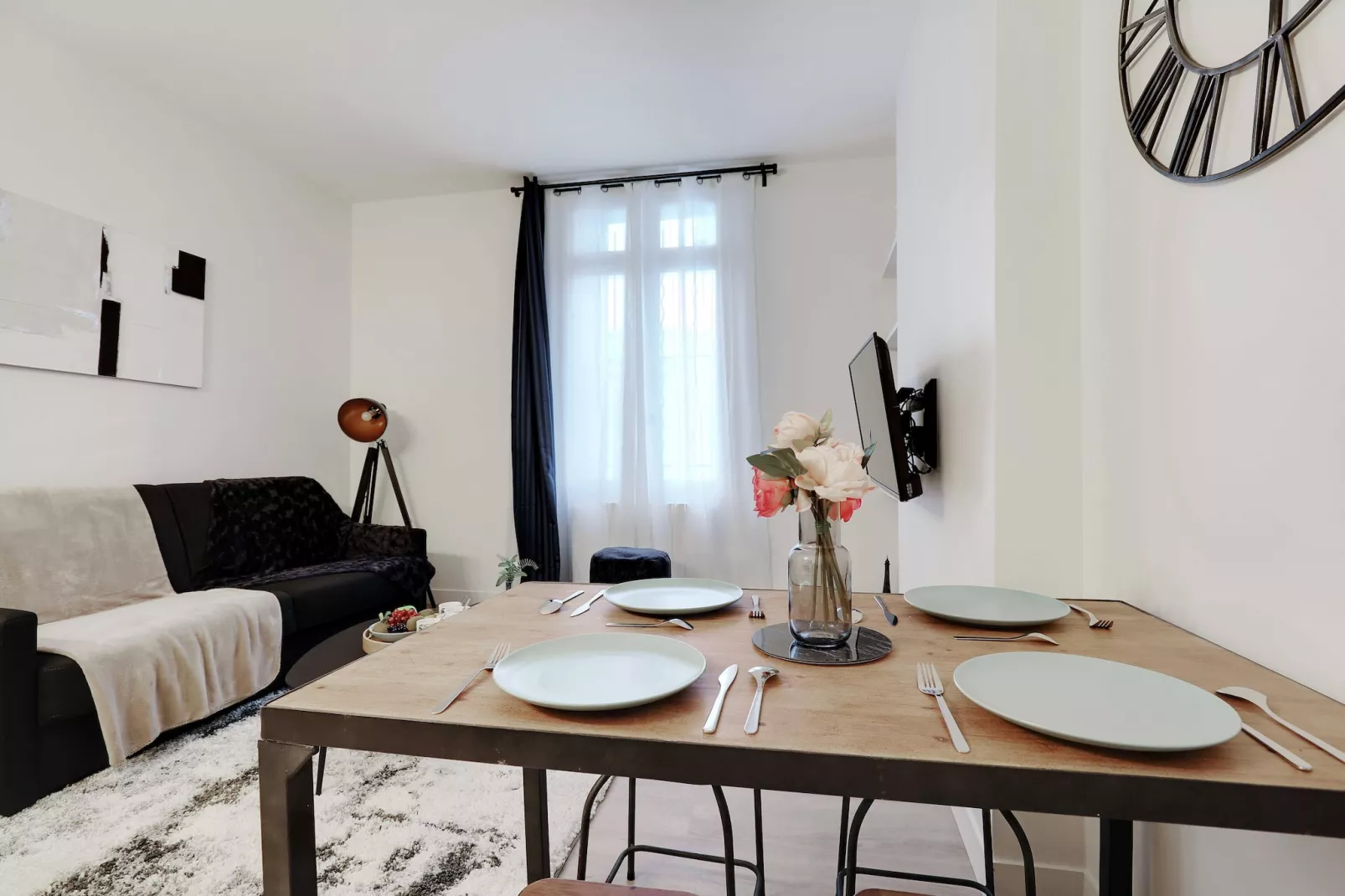 GT-12-AMELOT-Dining room