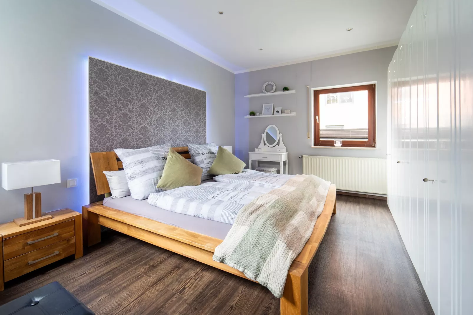 Modern holiday flat with pool in the Harz-Bedroom