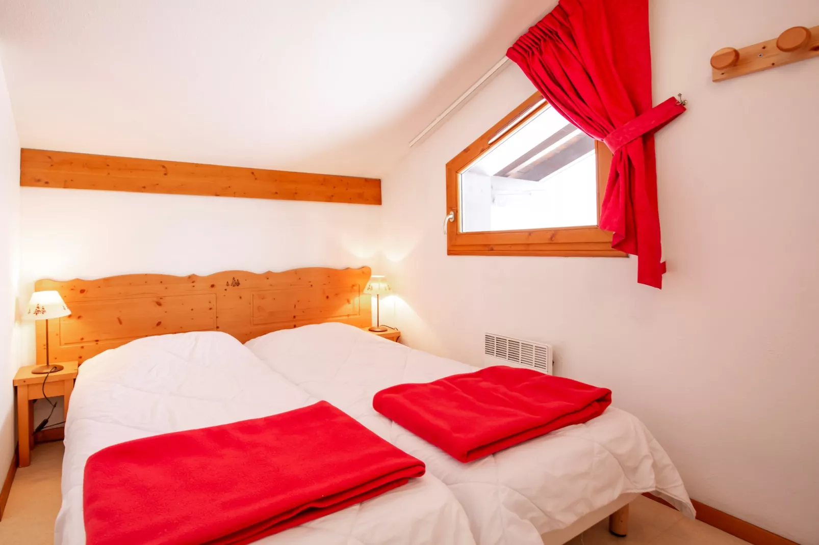 Balcons C 031 - PARC NAT. VANOISE appart. 6 pers.-Bedroom