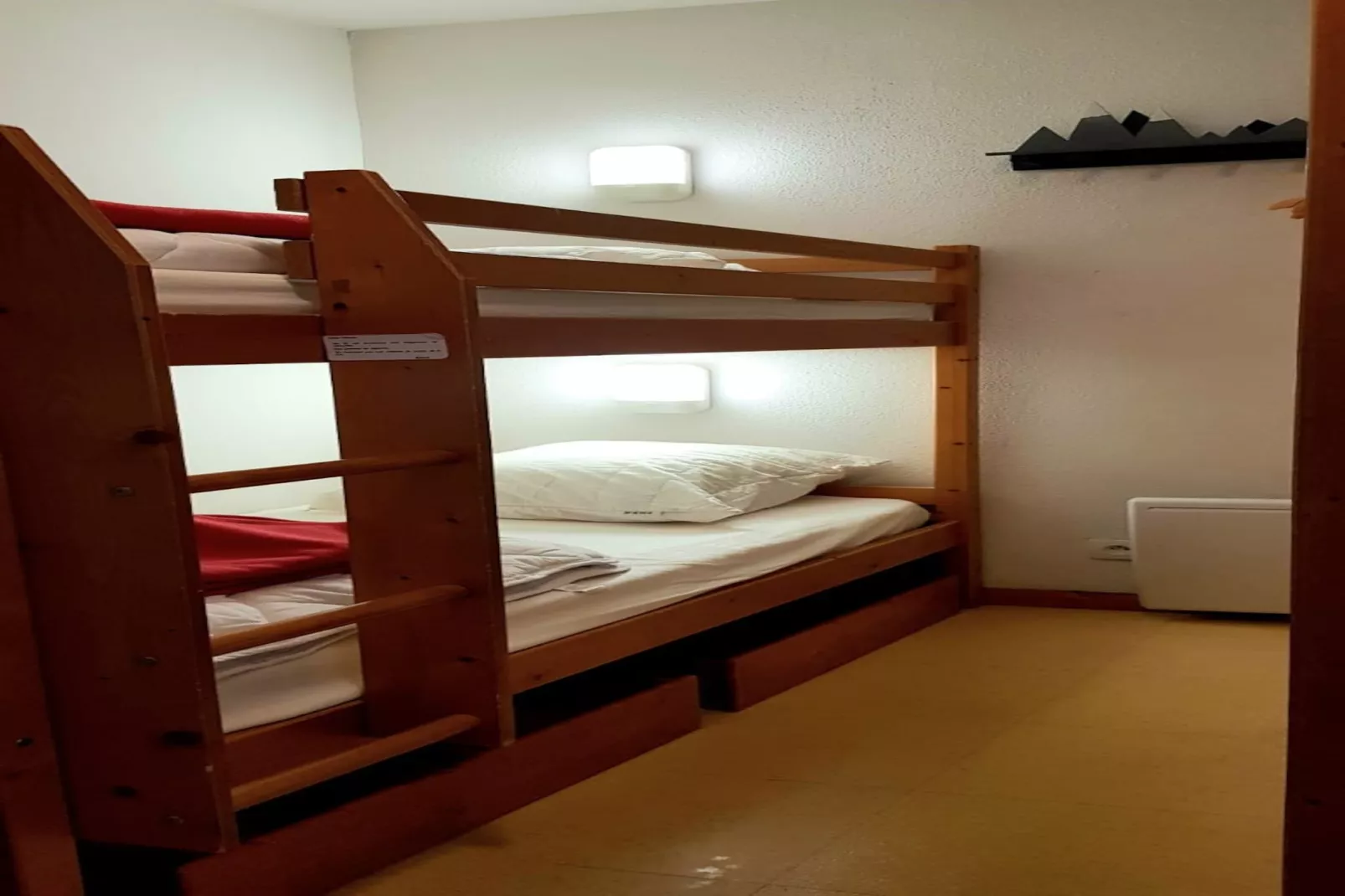 Balcons B 011 - PARC NAT. VANOISE appart. 6 pers.-Bedroom