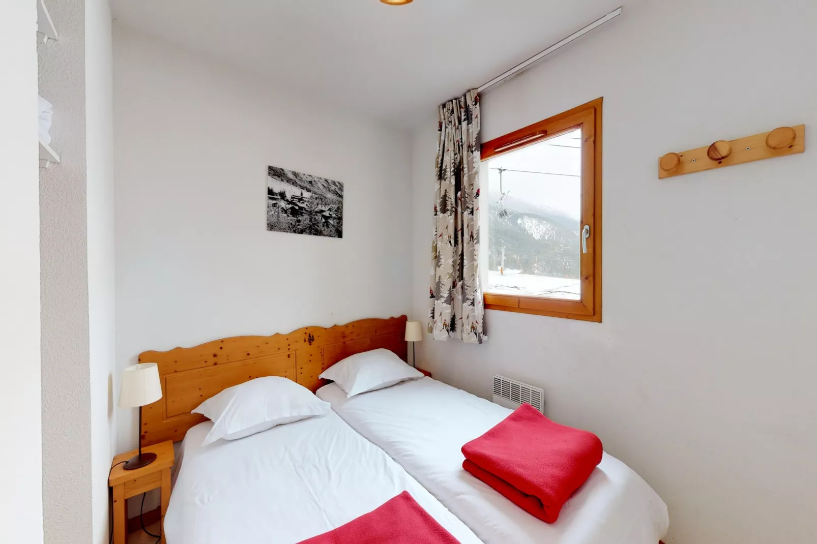 Balcons B 017 - PARC NAT. VANOISE appart. 6 pers.-Bedroom