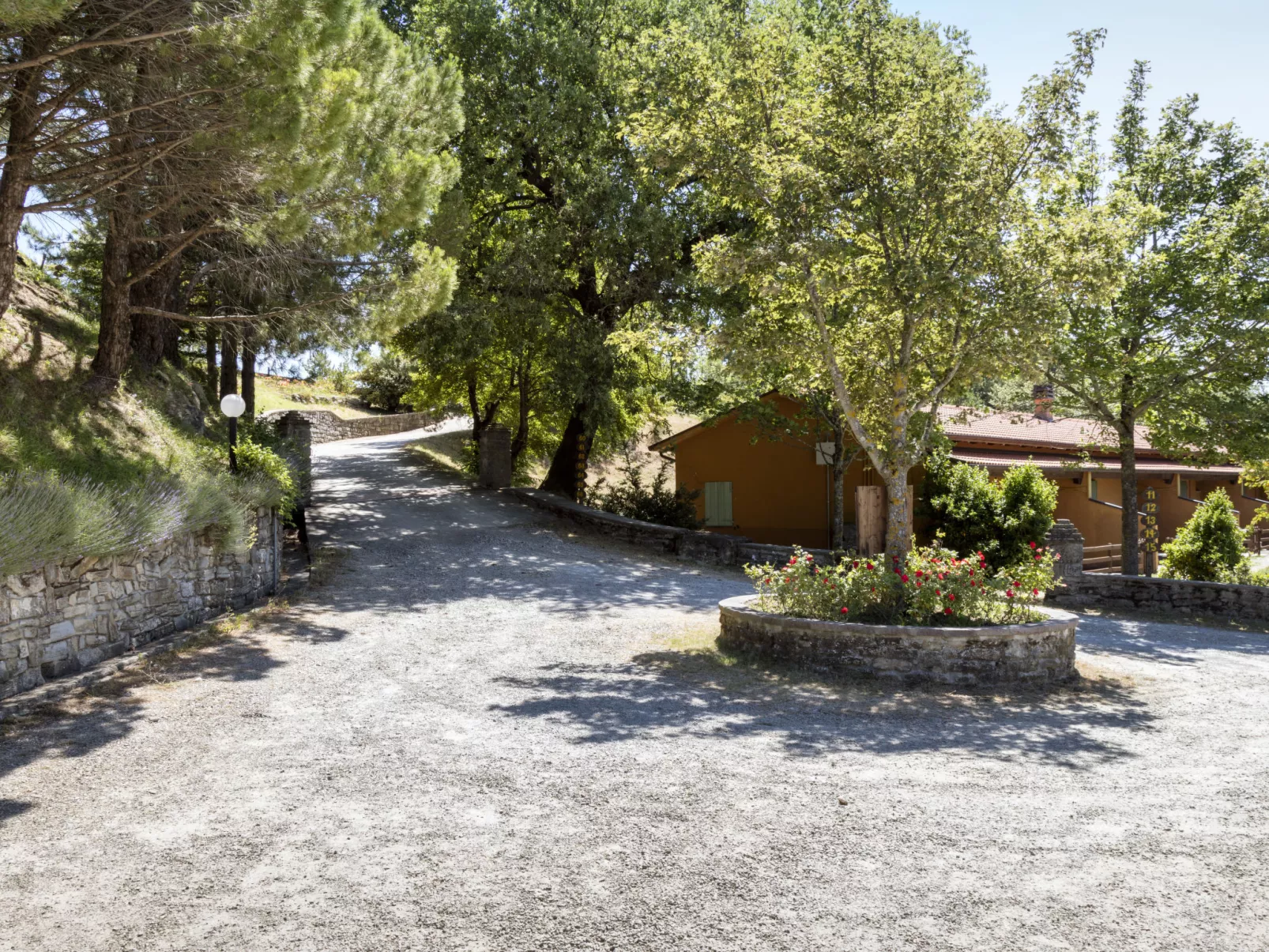 Cancelli trilo 4 persone-Outside