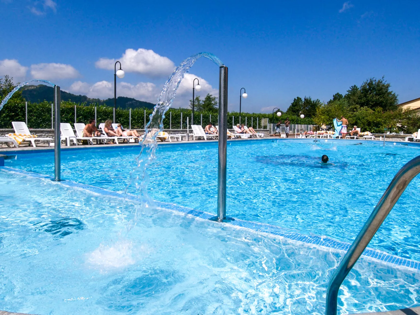 Cancelli trilo 4 persone-Outside