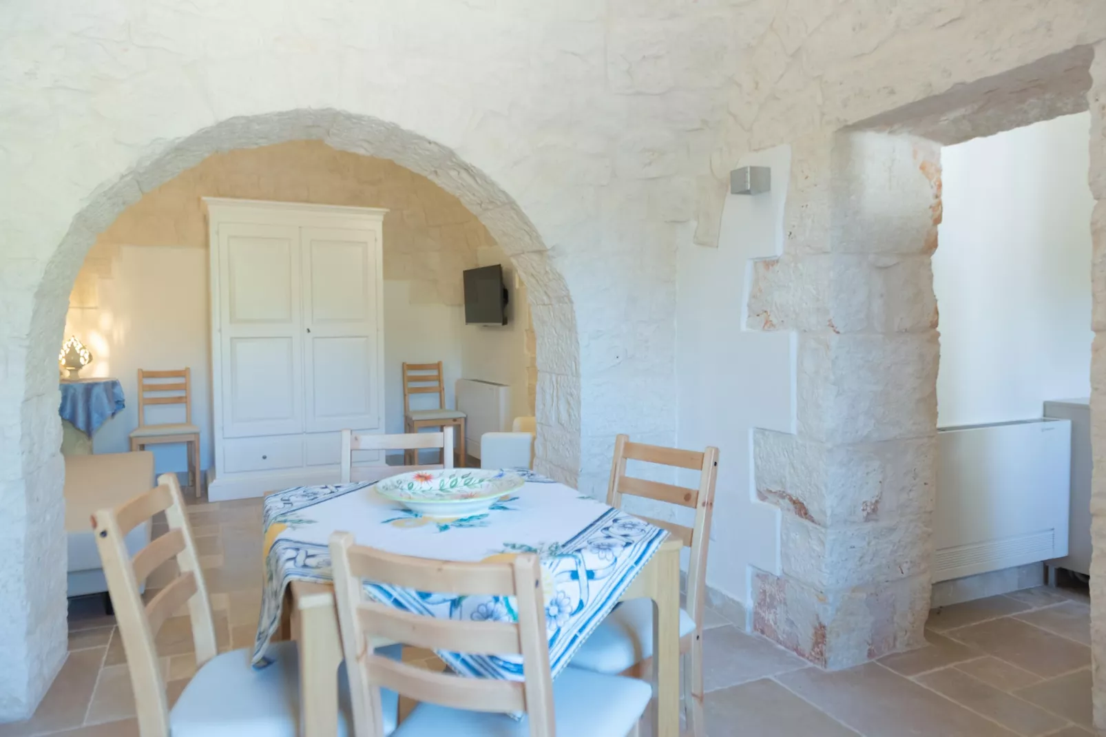 Trulli Cesare in Locorotondo-Dining room