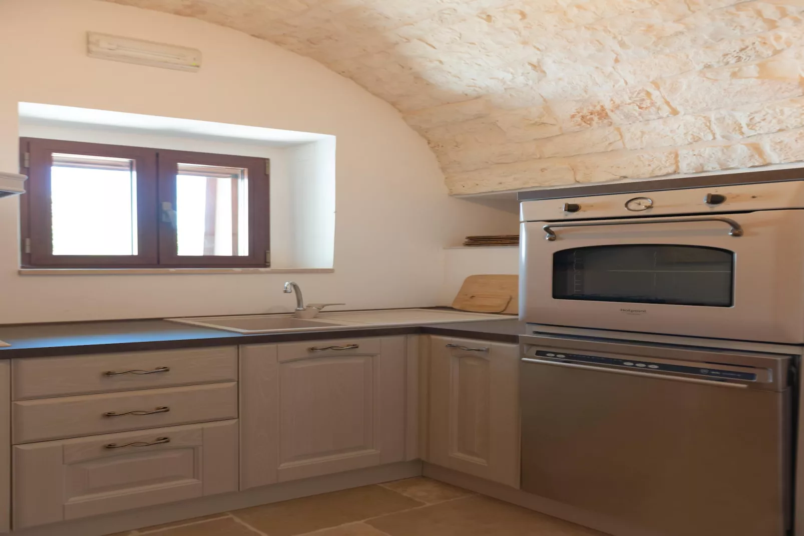 Trulli Cesare in Locorotondo-Kitchen