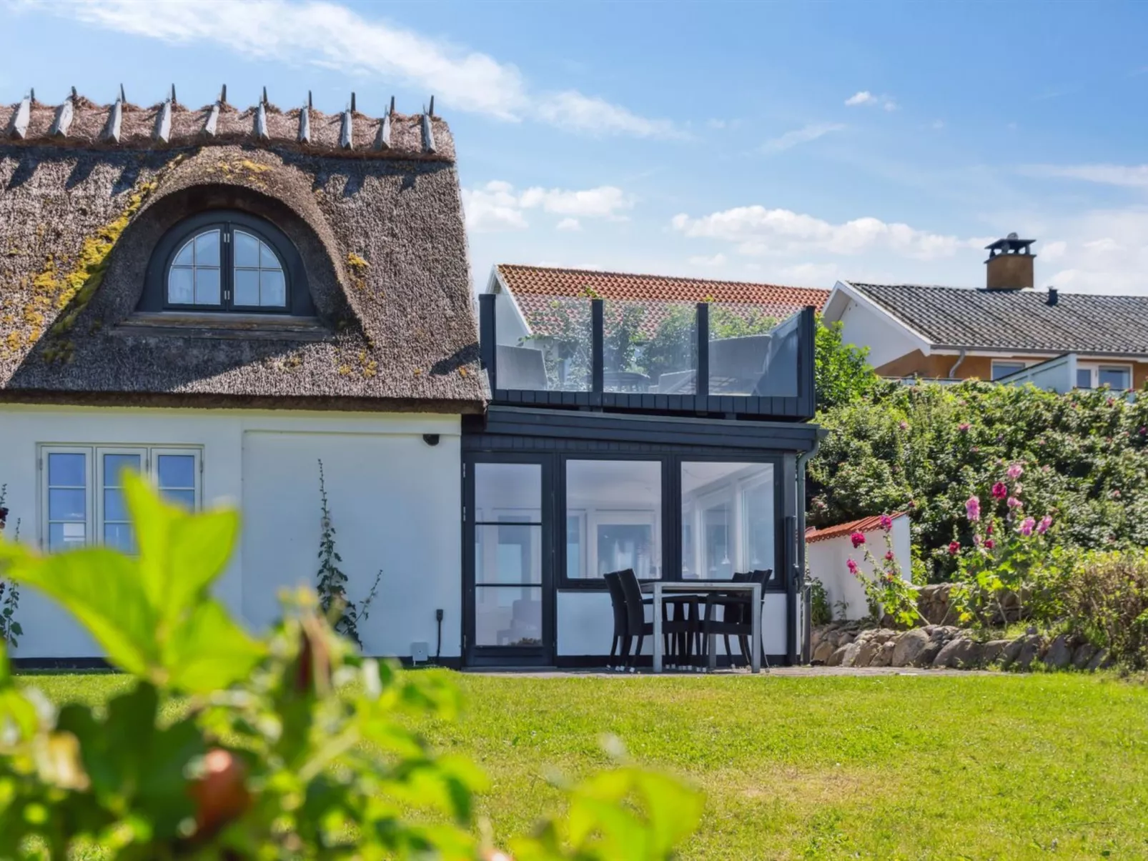"Susan" - 20m from the sea-Draußen