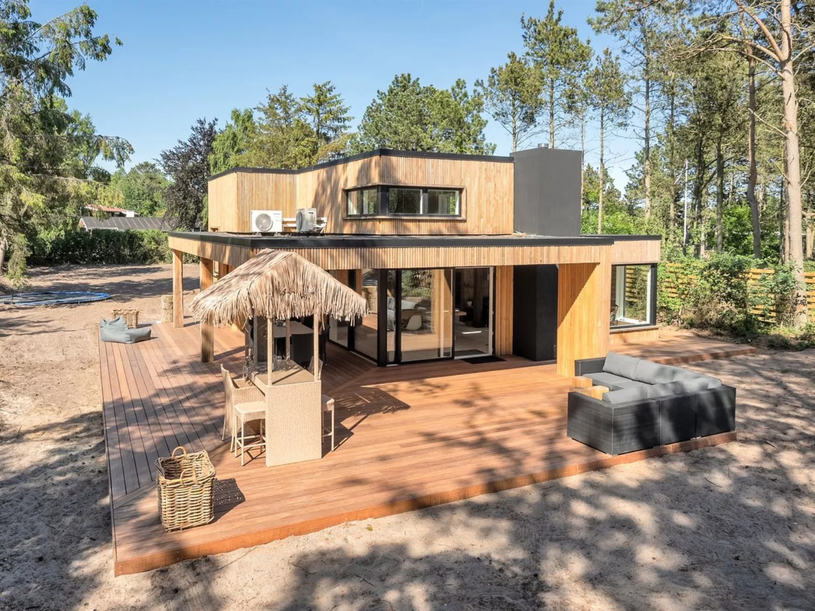 "Sylva" - 150m from the sea-Outside