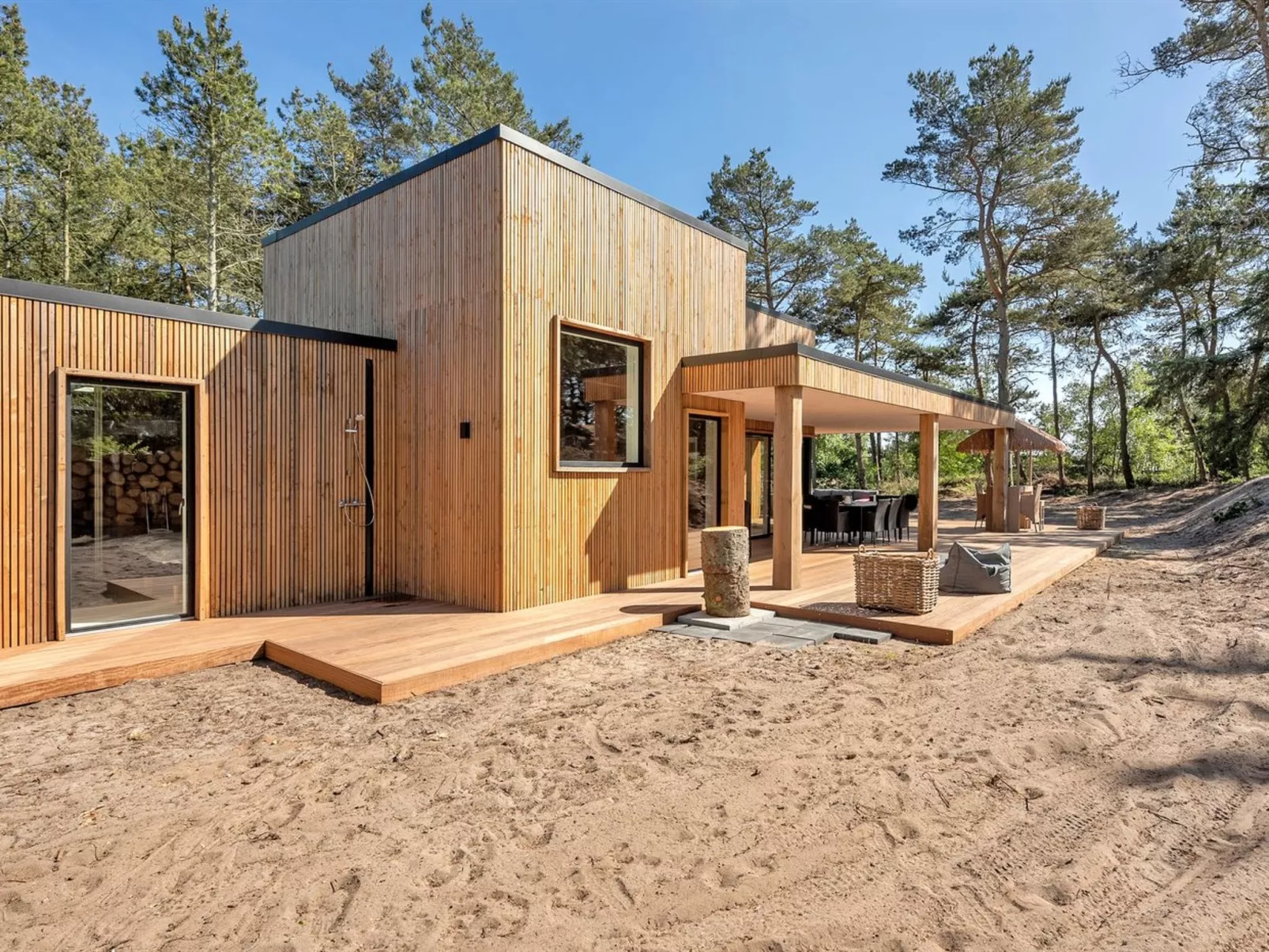 "Sylva" - 150m from the sea-Outside