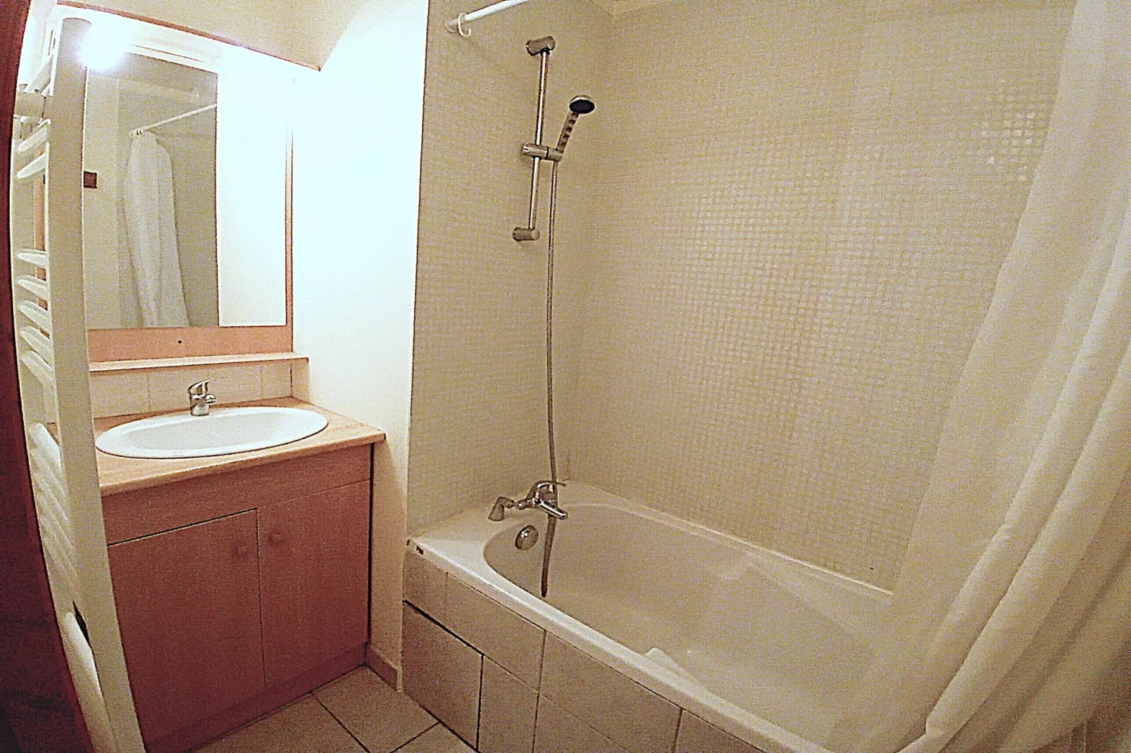 Terrasses E 206 - PARC NAT. VANOISE appart. 6 pers-Bathroom
