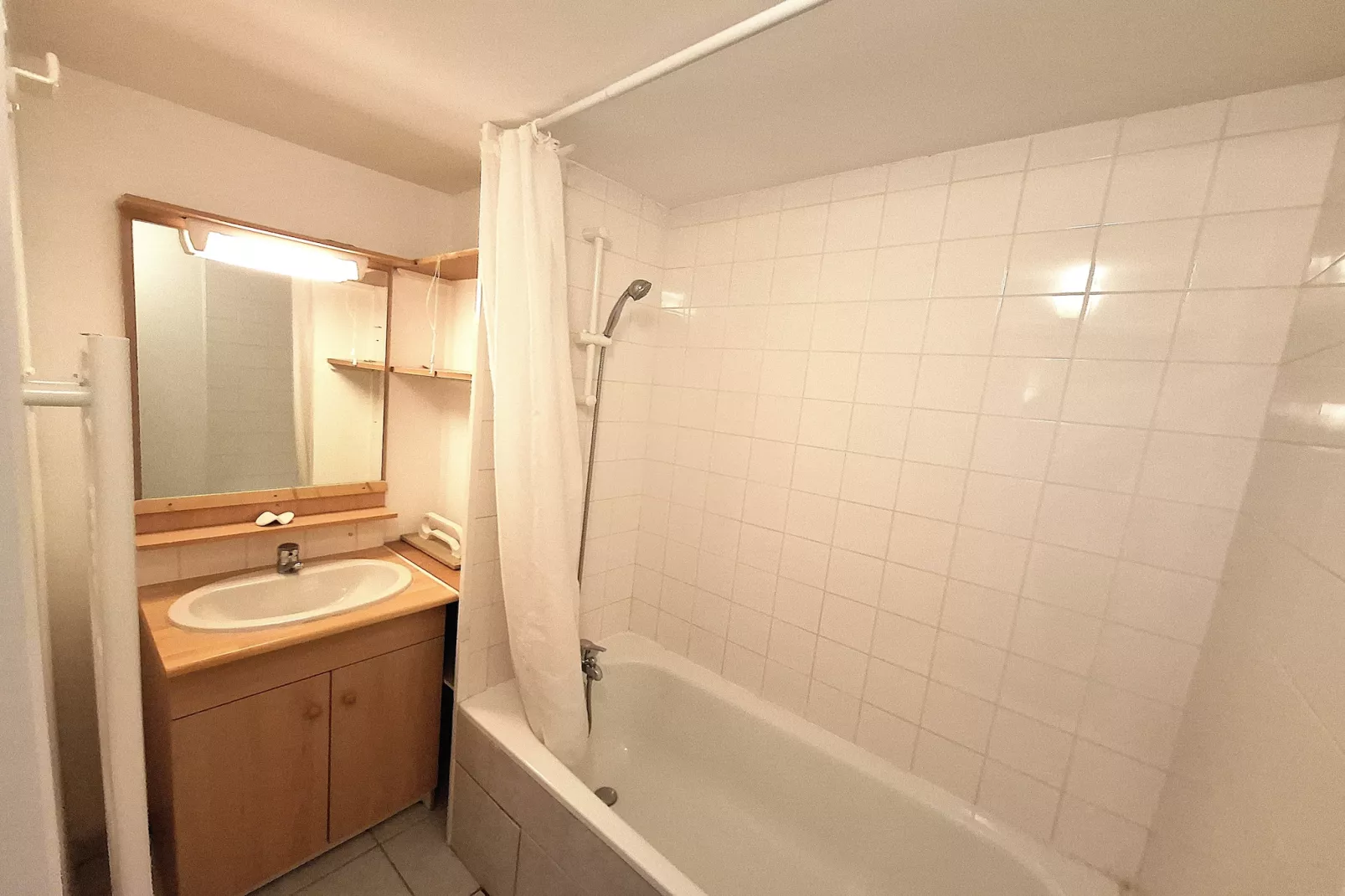 Terrasses F 004 - PARC NAT. VANOISE appart. 6 pers-Bathroom